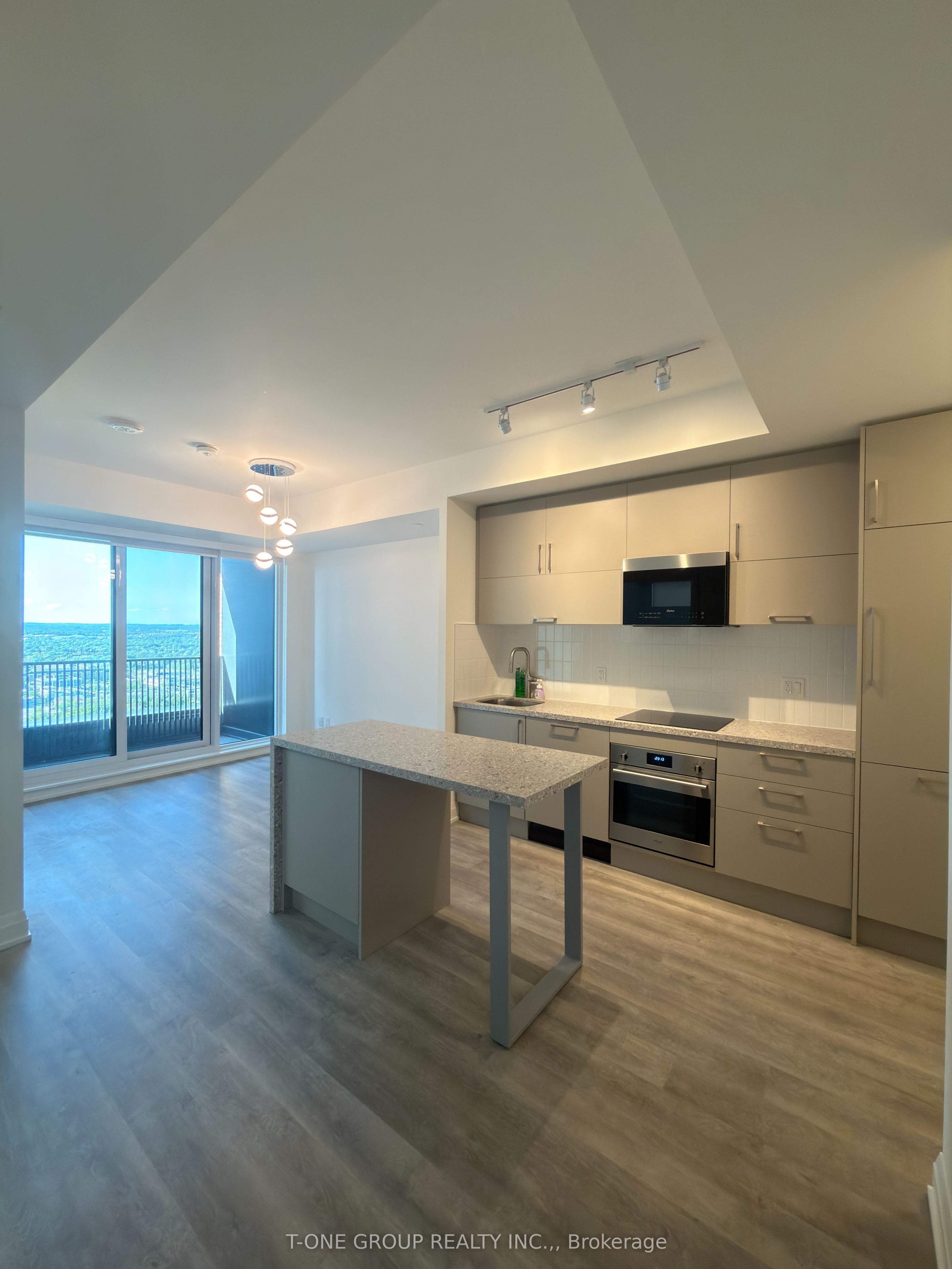 38 Andre de Grasse Street 2303, Markham, ON L6G 0H8