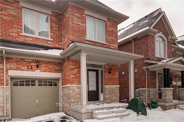 33 Mazarine Lane, Richmond Hill, ON L4S 0G2
