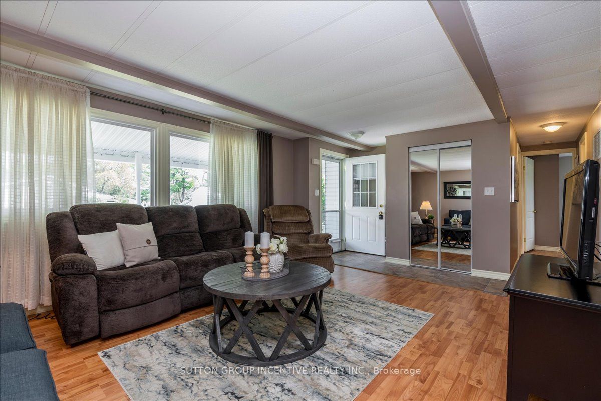 47 Main Street, Innisfil, ON L9S 1N1 photo 4