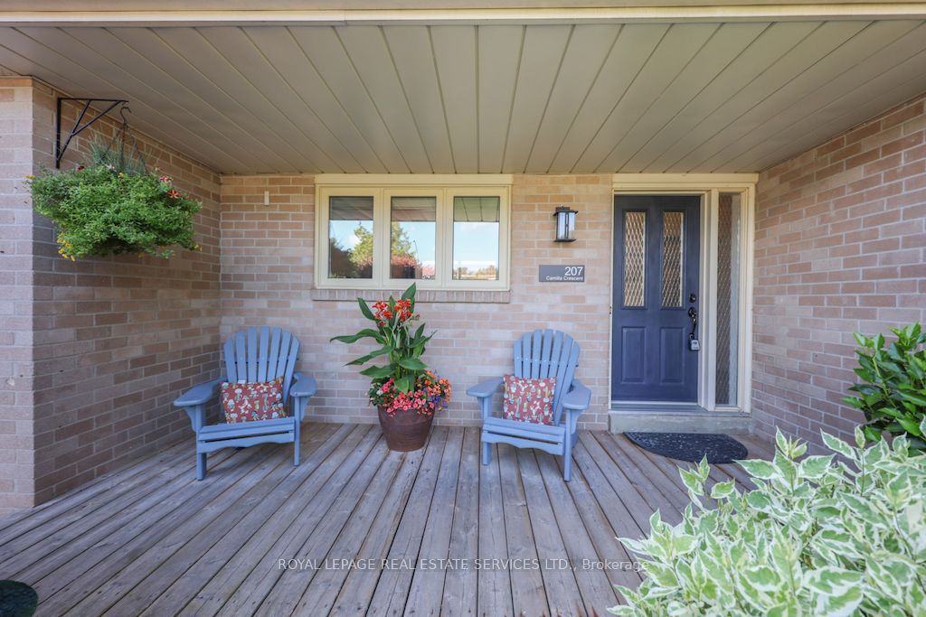 207 Camilla Crescent, Essa, ON L0L 2N0 photo 2