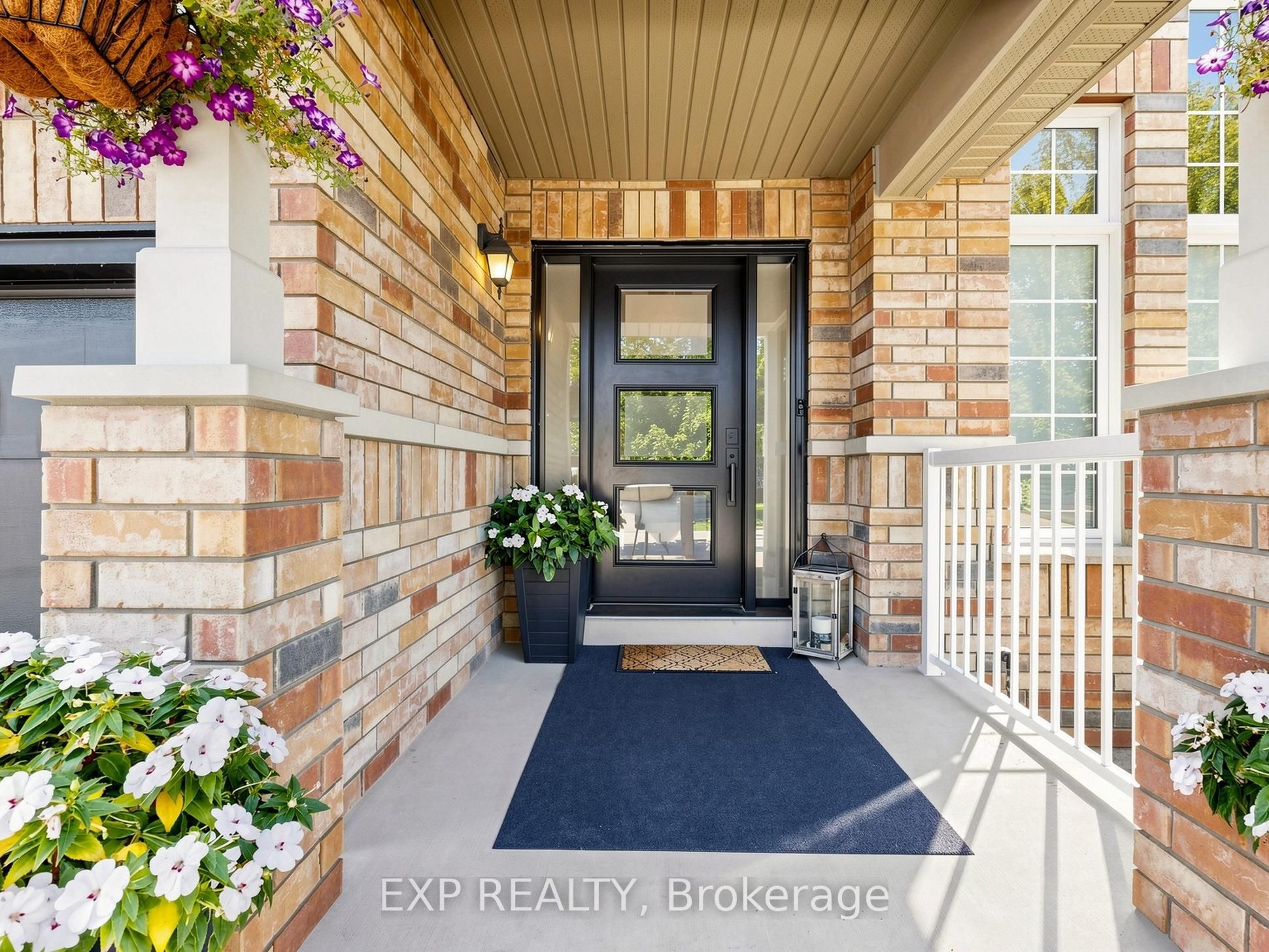 9 Carness Crescent, Georgina, ON L4P 0B6 photo 4
