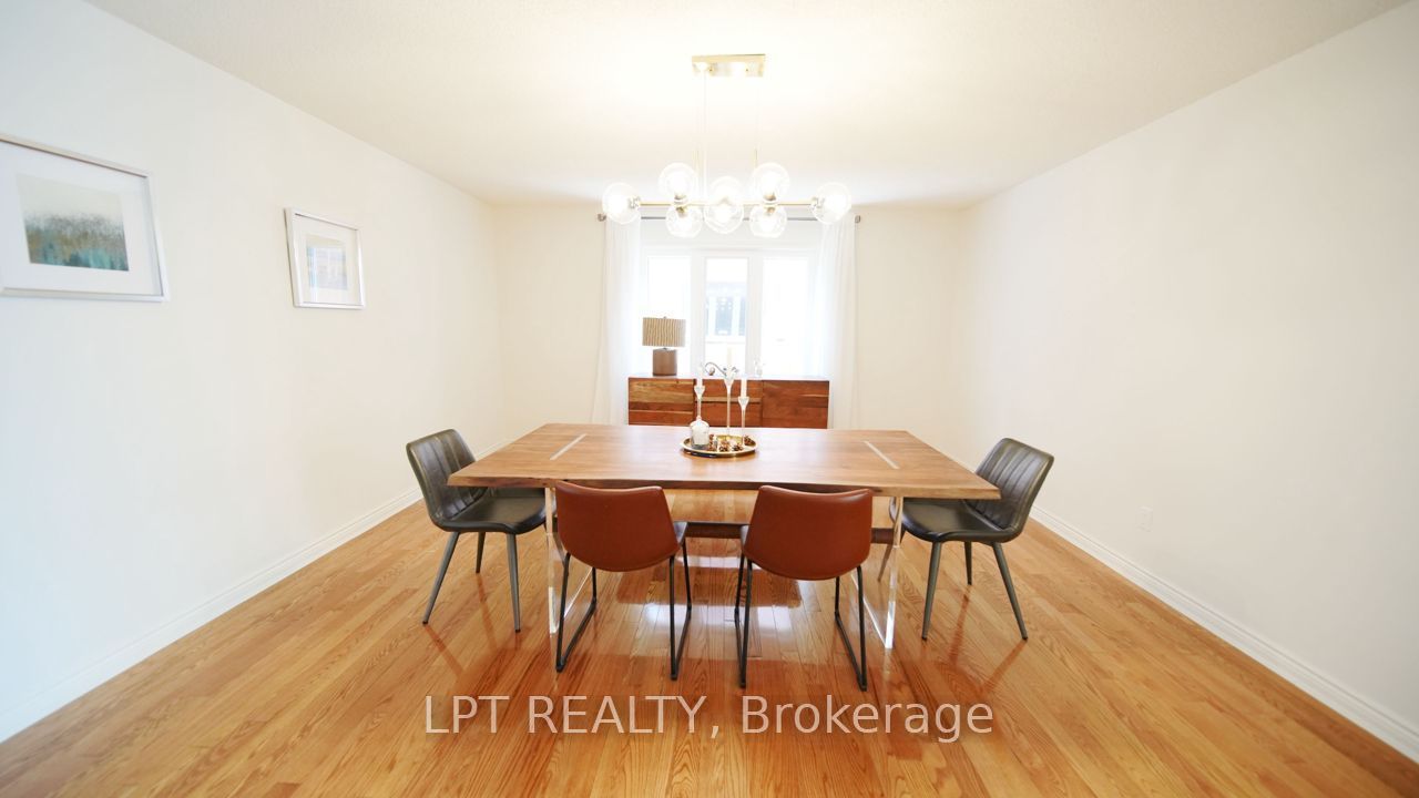 37 Laser Court, Richmond Hill, ON L4B 1S1 photo 2