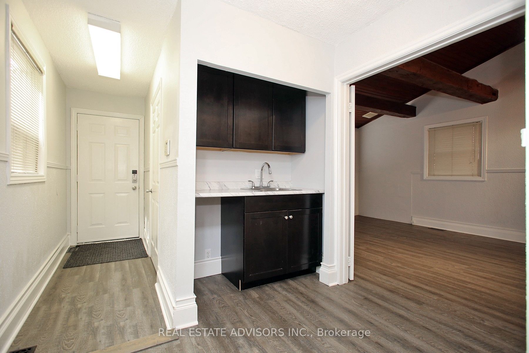 7924 Kipling Avenue, Vaughan, ON L4L 1Z5 photo 4