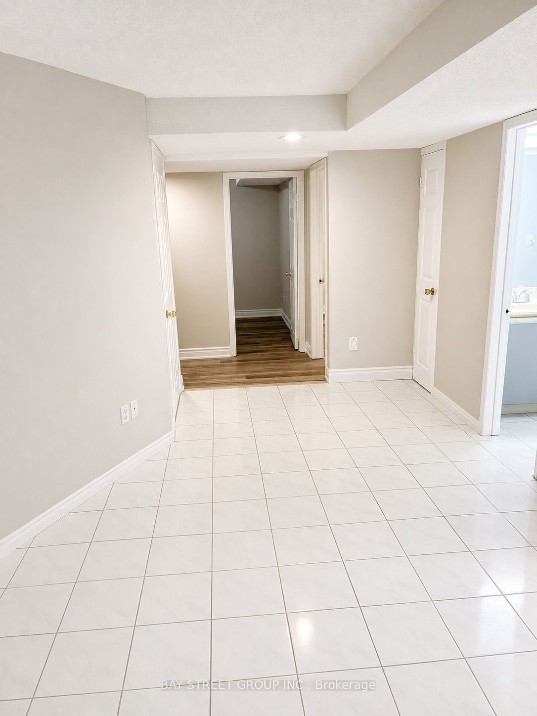 21 Larratt Lane BSMT, Richmond Hill, ON L4C 9J1 photo 5