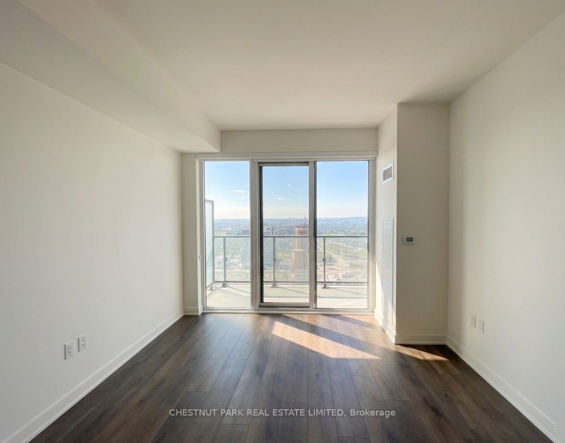 95 Oneida Crescent 2302, Richmond Hill, ON L4B 0H5 photo 5