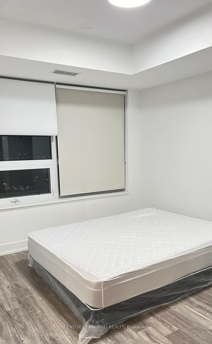 9 Clegg Road 812, Markham, ON L6G 0H3 photo 4