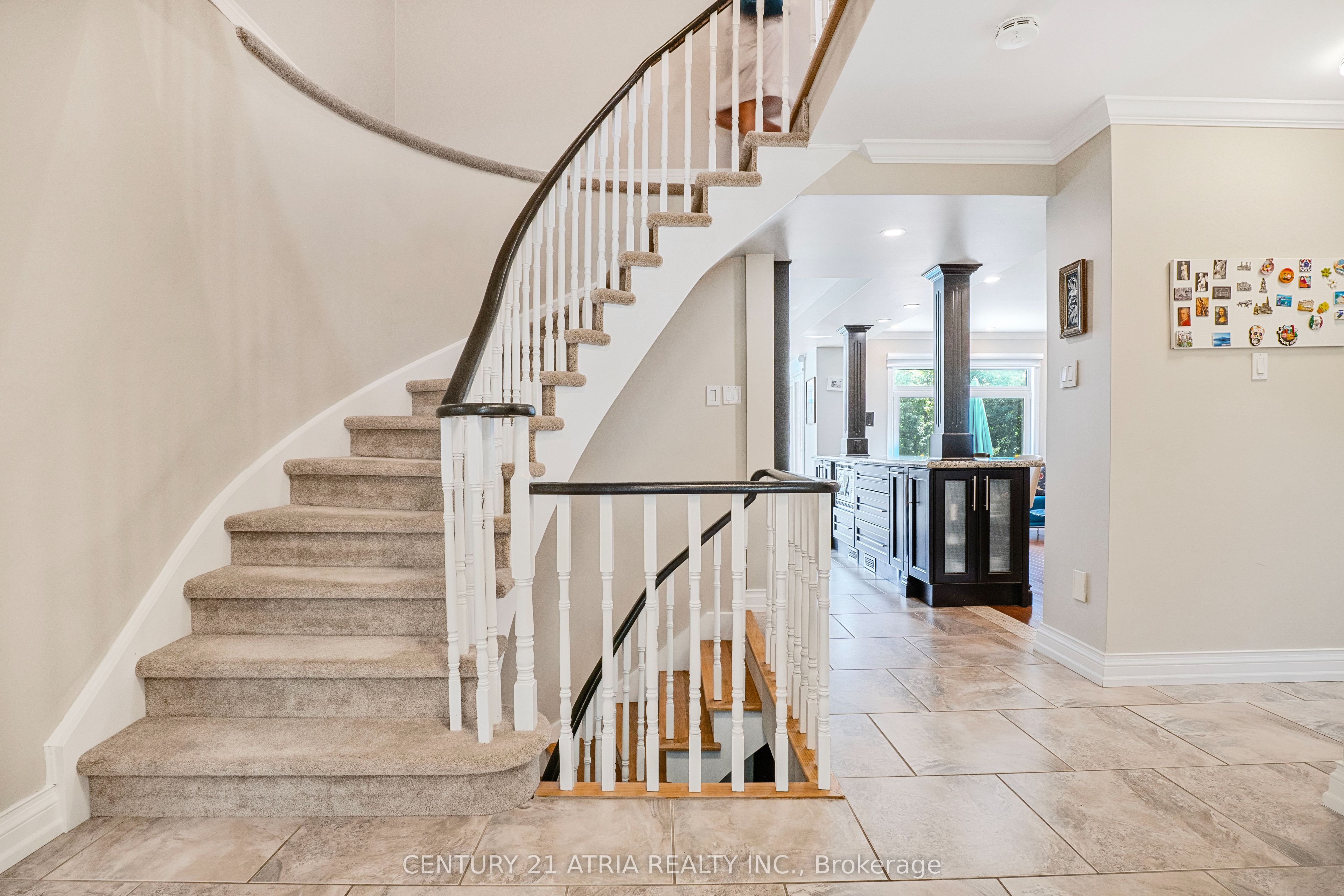 57 Ashfield Drive, Richmond Hill, ON L4E 2L1 photo 4