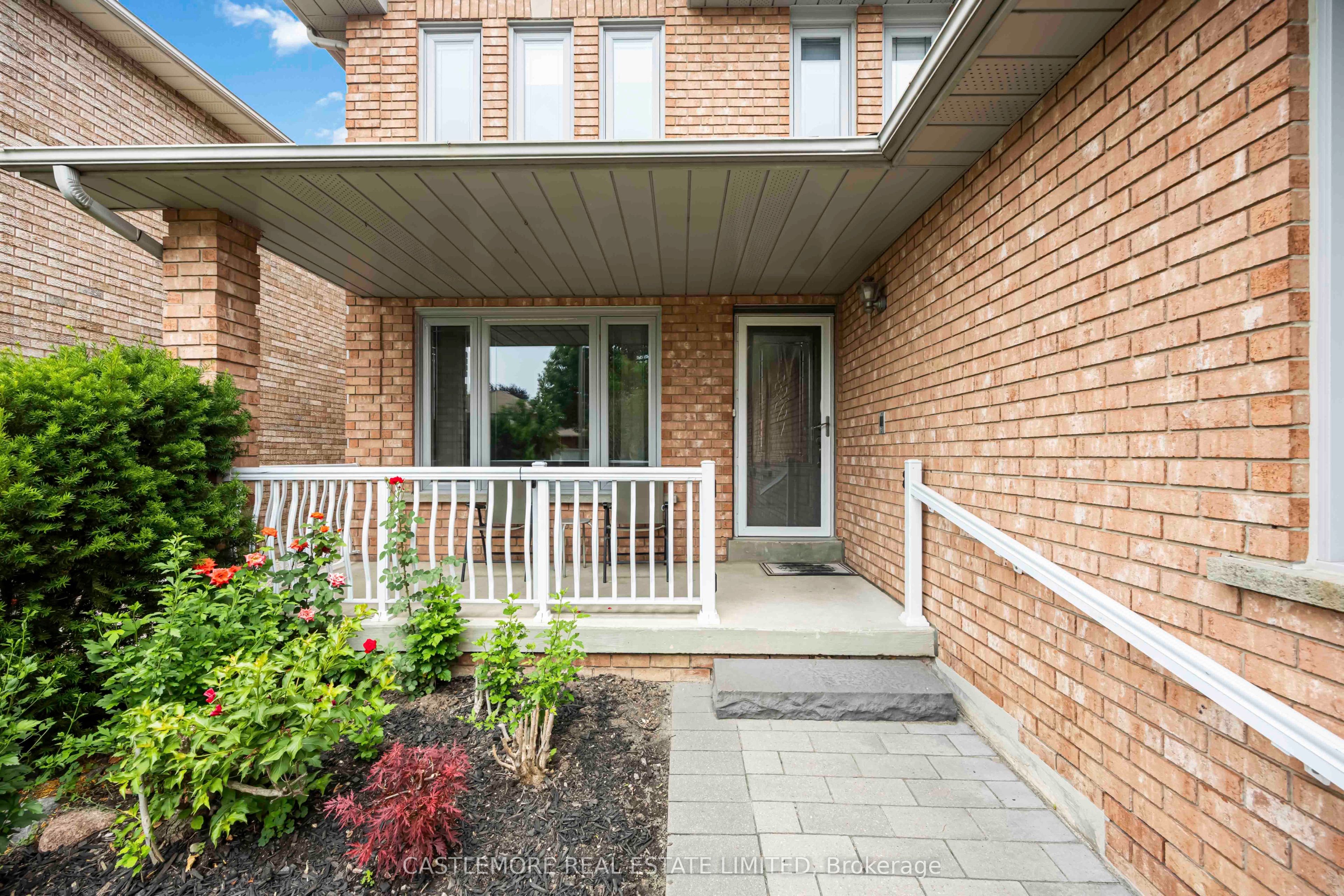 119 Spring Town Road, Vaughan, ON L4L 8E6 photo 2