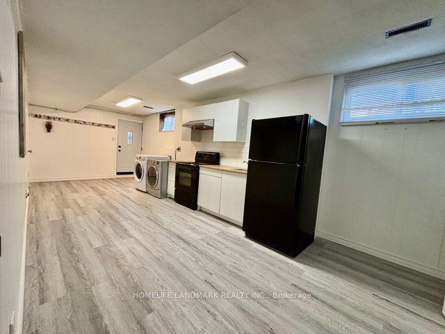 46 Crestwood Road Basement, Vaughan, ON L4J 1A5 photo 3