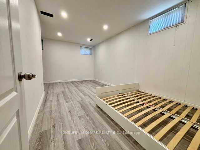 46 Crestwood Road Basement, Vaughan, ON L4J 1A5 photo 4