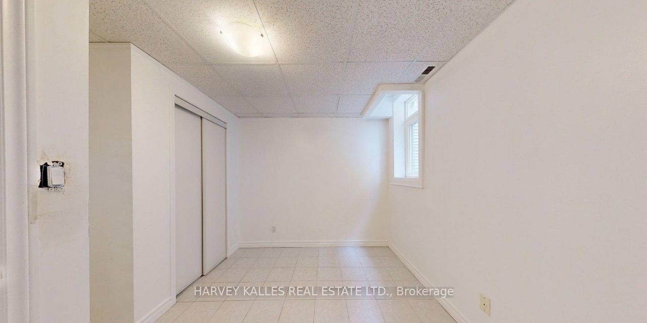 71 Olivewood Drive Basement, Markham, ON L3S 3E2 photo 4