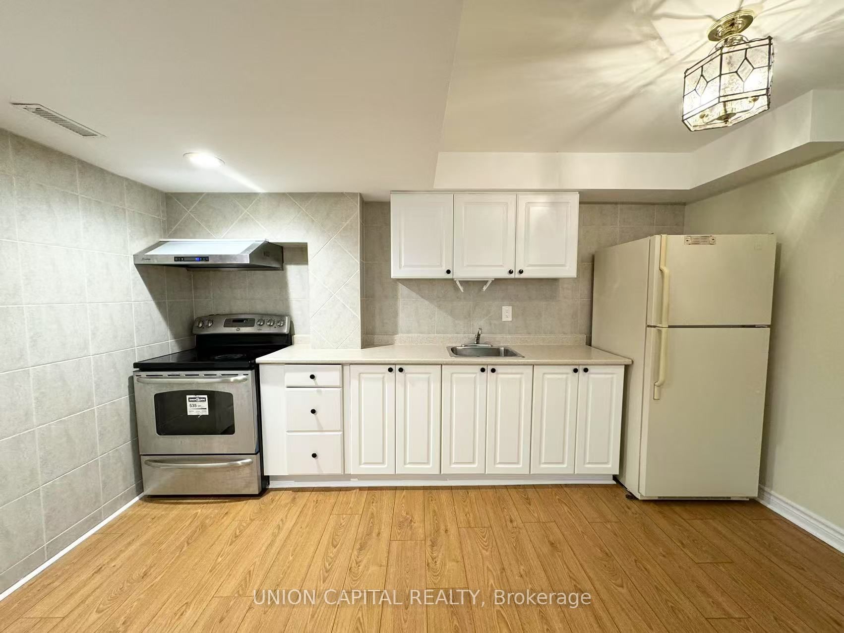 46 Clover Street BSMT, Markham, ON L6E 1L3 photo 4