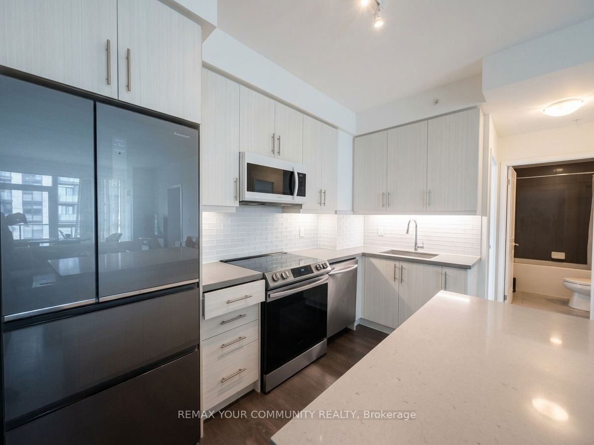 75 Oneida Crescent 1809, Richmond Hill, ON L4B 0A6 photo 5