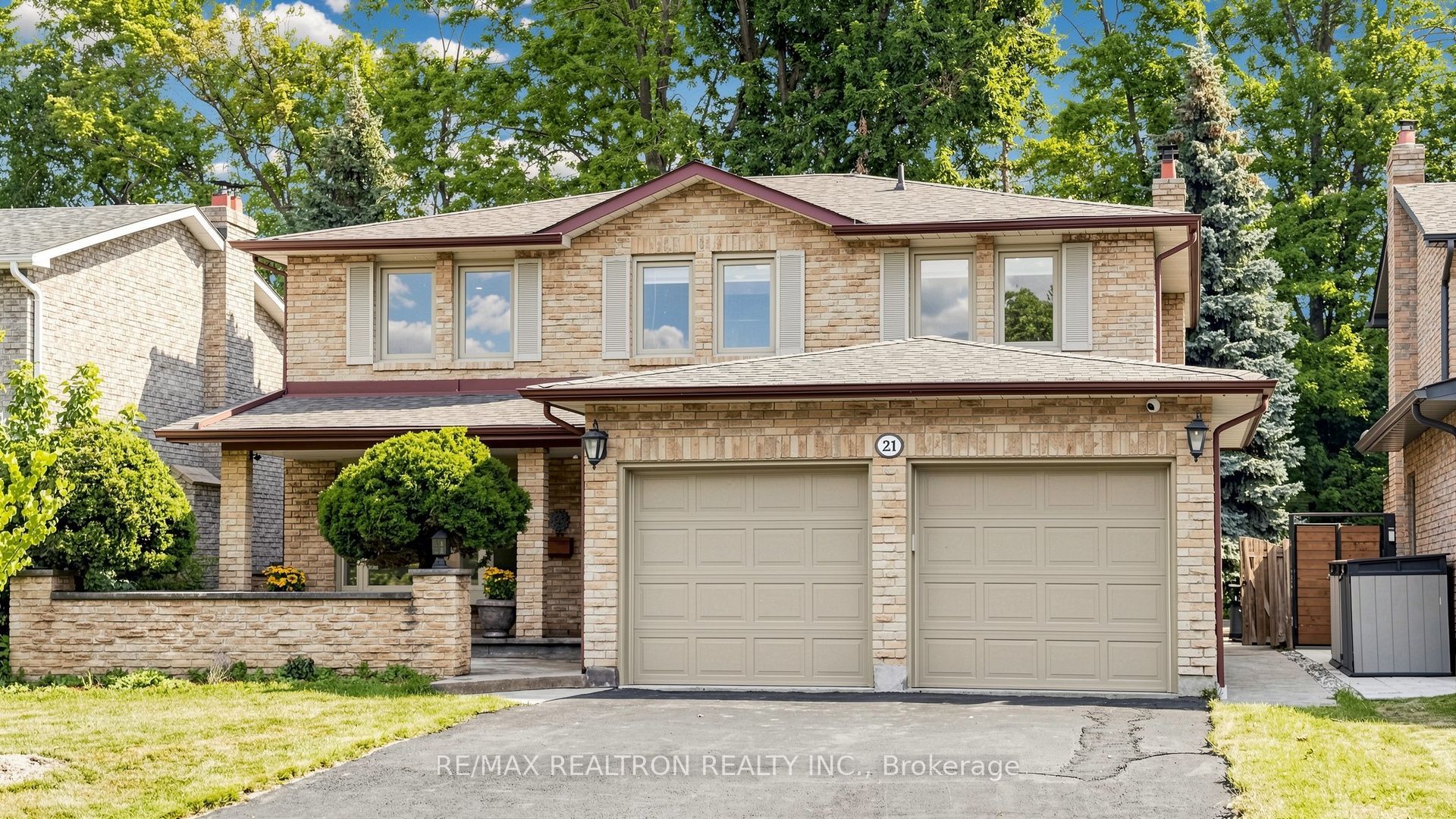 21 Greentree Road, Markham, ON L3R 3A9 photo 2
