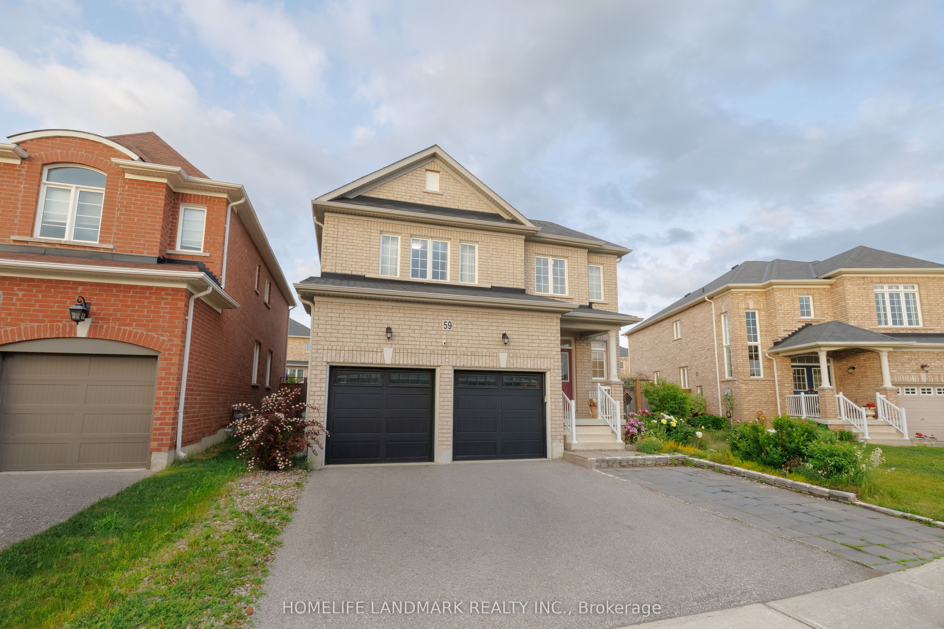 59 Nature Way Crescent, Newmarket, ON L9N 0A7
