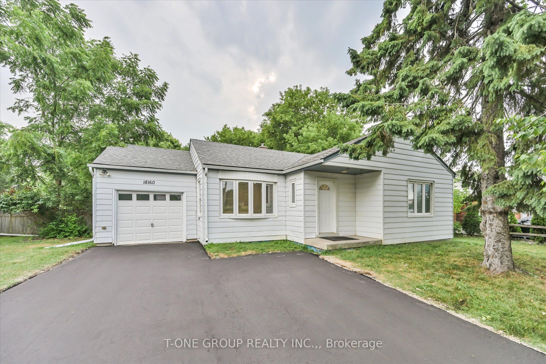 18160 Leslie Street, East Gwillimbury, ON L9N 0M5 photo 2