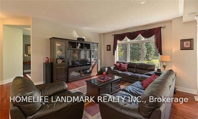 55 Laurentian Boulevard, Vaughan, ON L6A 2V8 photo 4