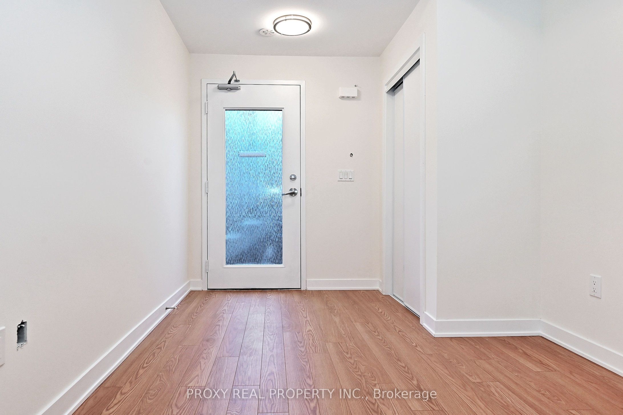 15100 Yonge Street 104, Aurora, ON L4G 4C8 photo 5