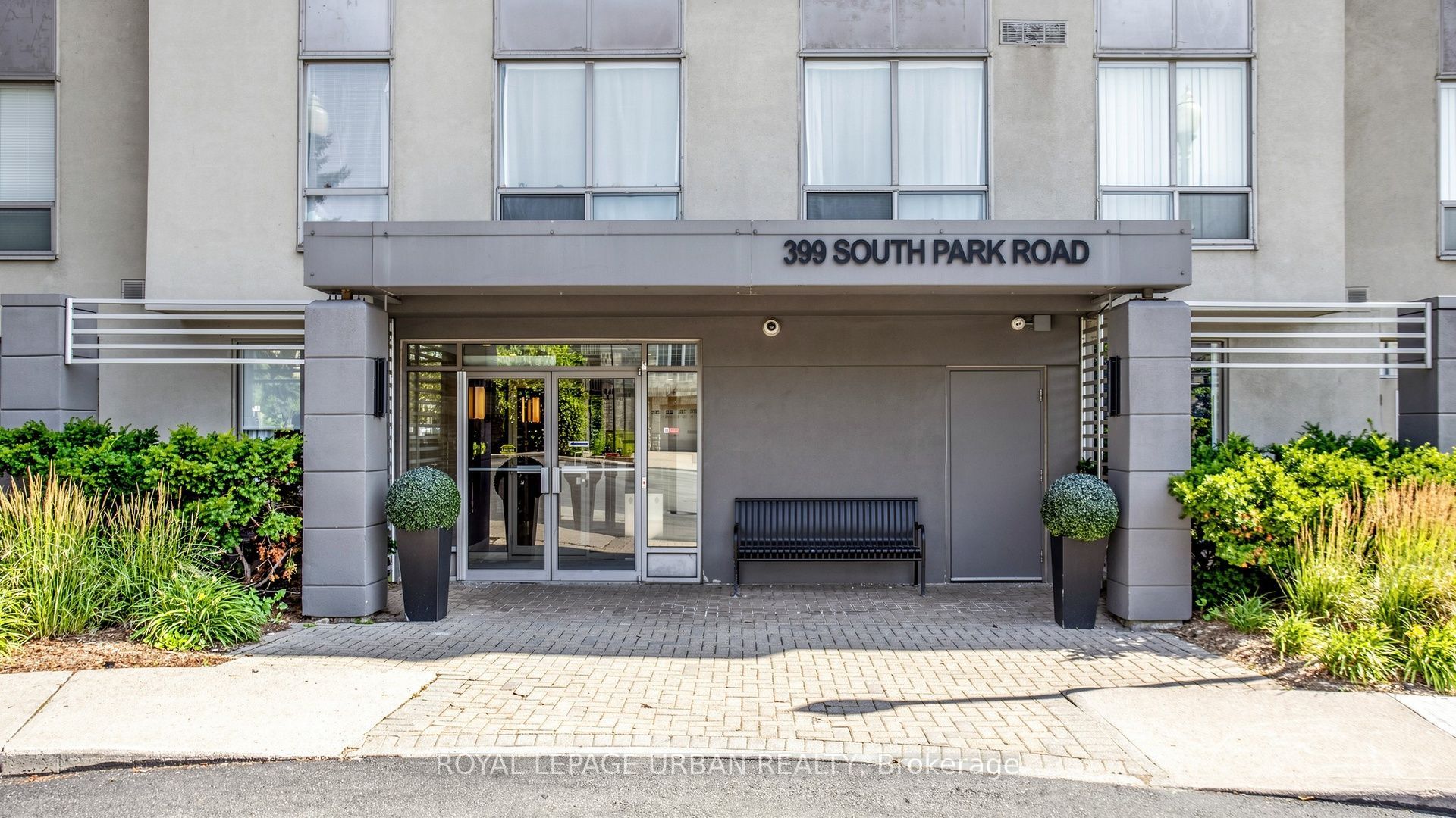 399 South Park Road 1005, Markham, ON L3T 7W6 photo 3