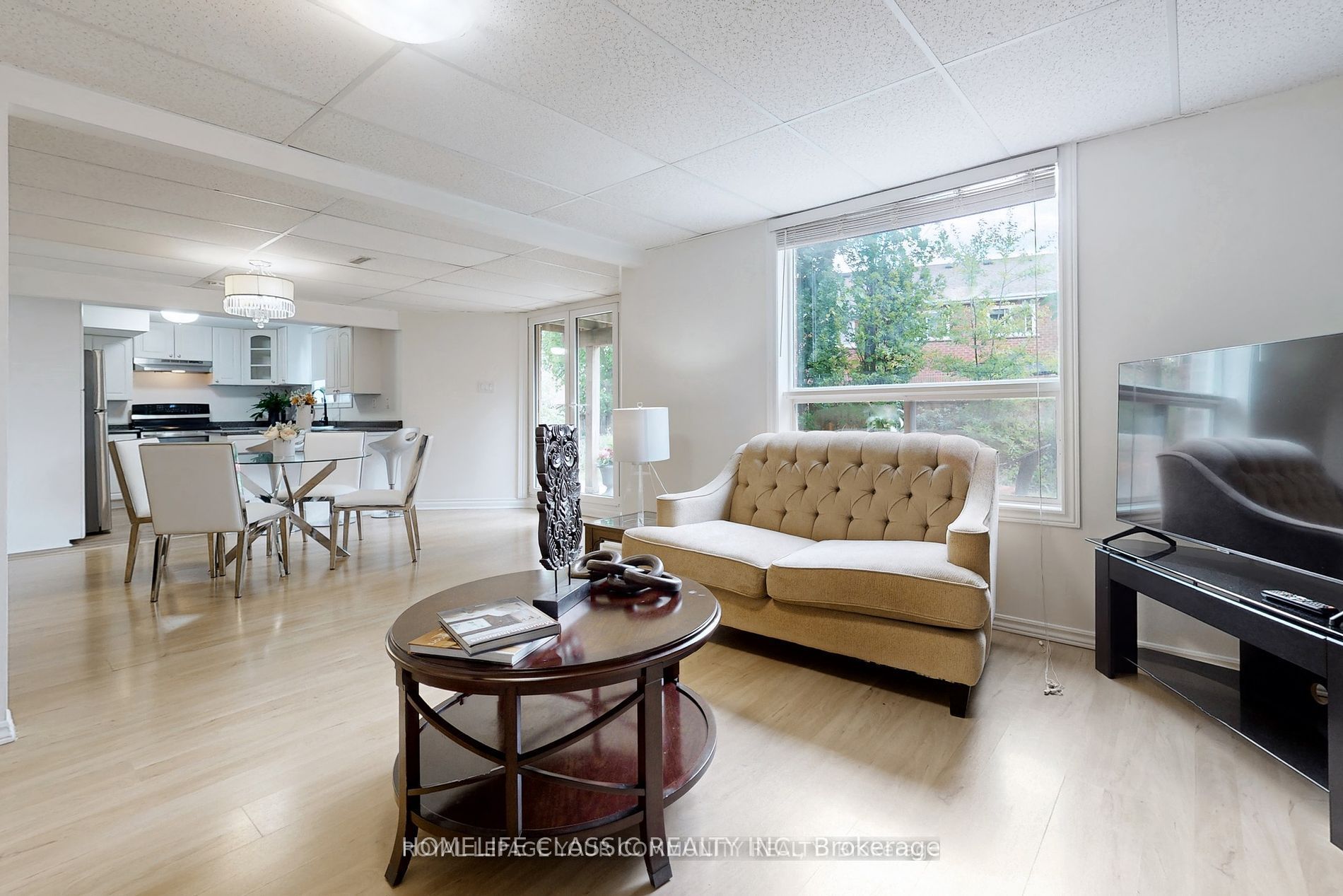 267 Savage Road Lower Level, Newmarket, ON L3X 1S1 photo 4
