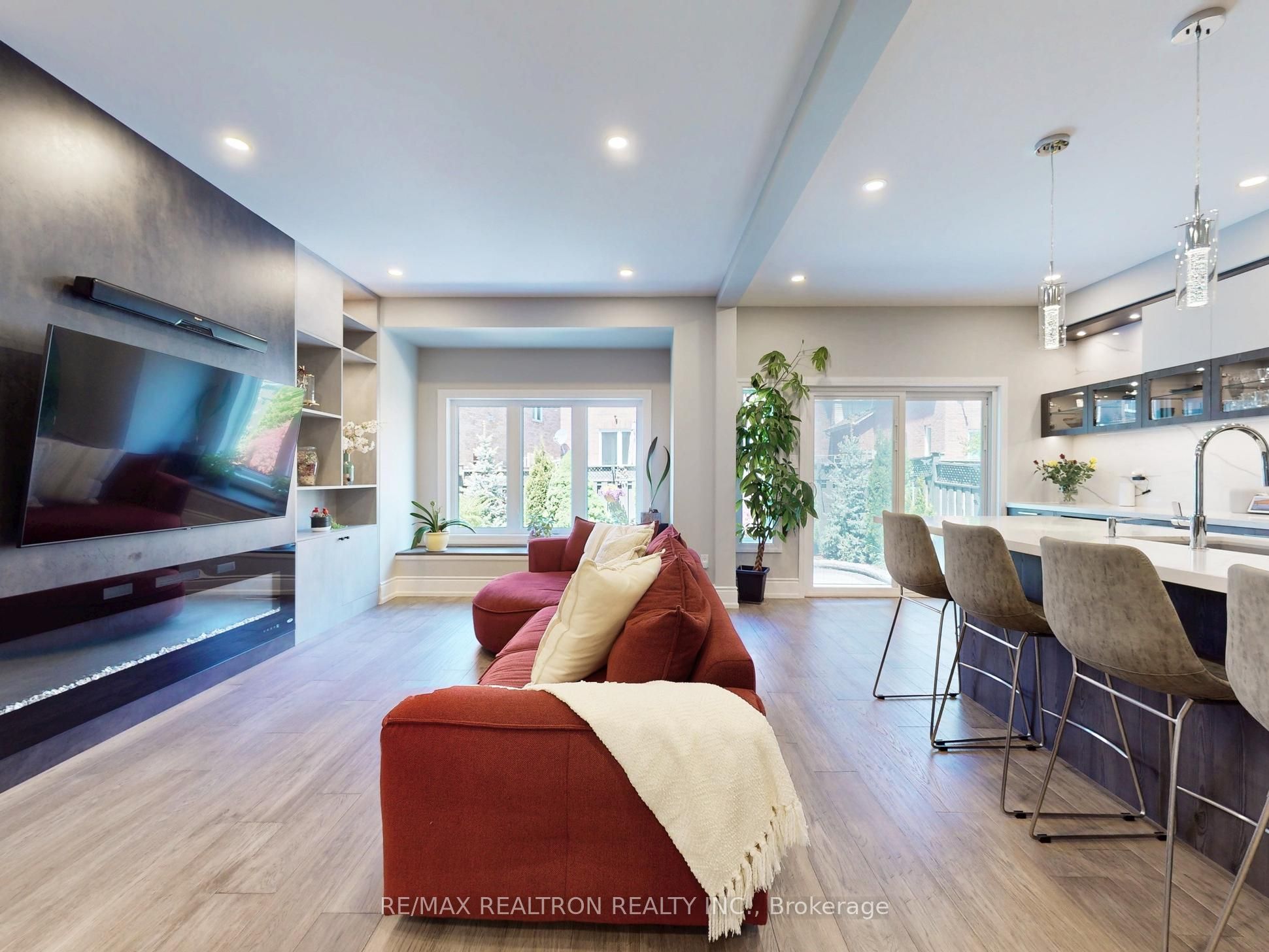 115 Bentoak Crescent, Vaughan, ON L4J 8S8 photo 4