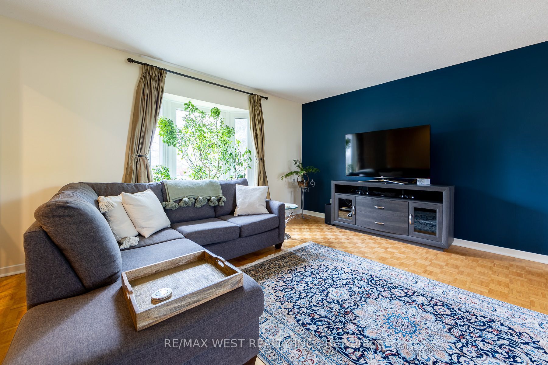 20 Sanderson Crescent, Richmond Hill, ON L4C 5L4 photo 4