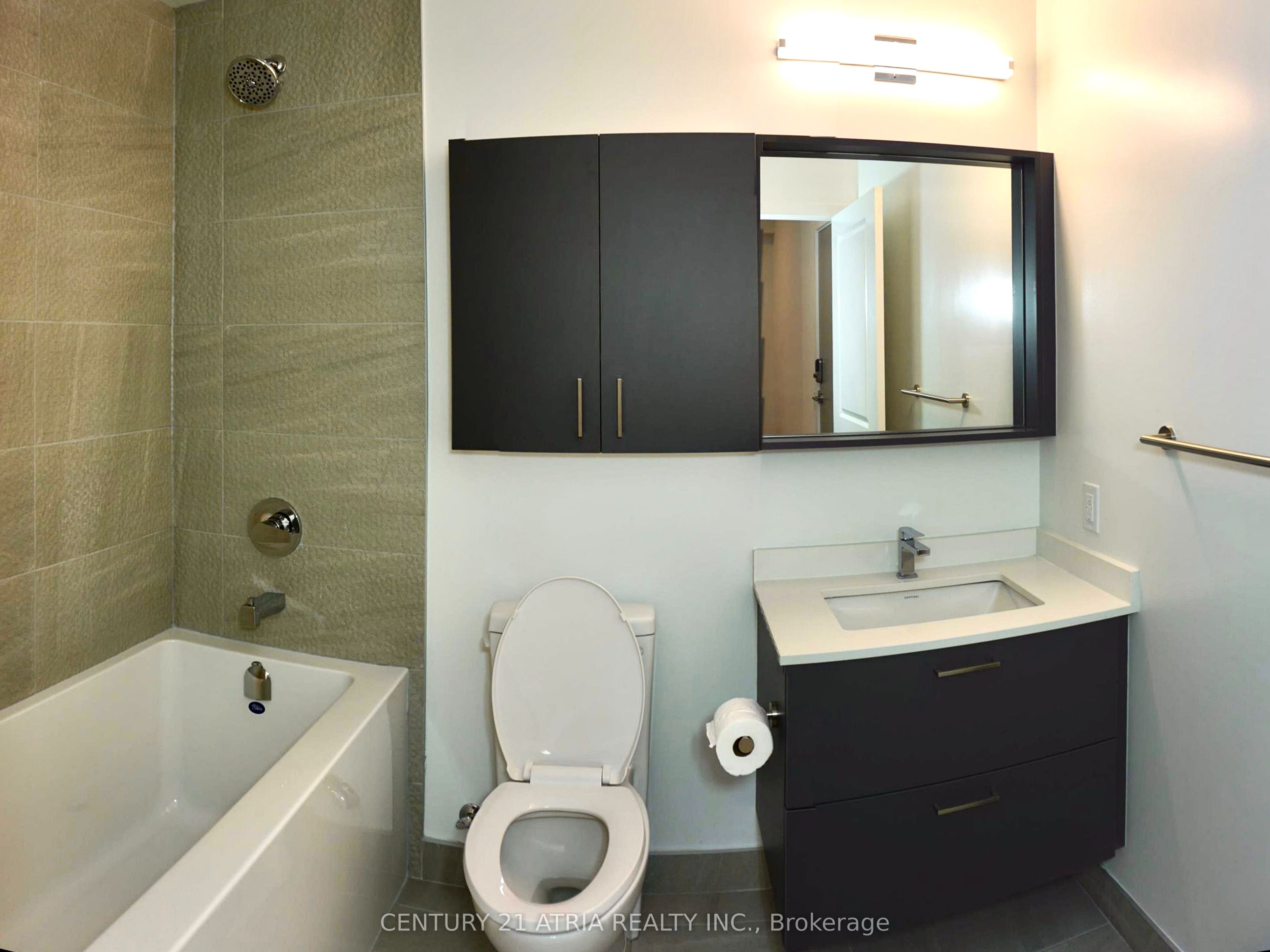30 Upper Mall Way 619A, Vaughan, ON L4J 0L7 photo 3