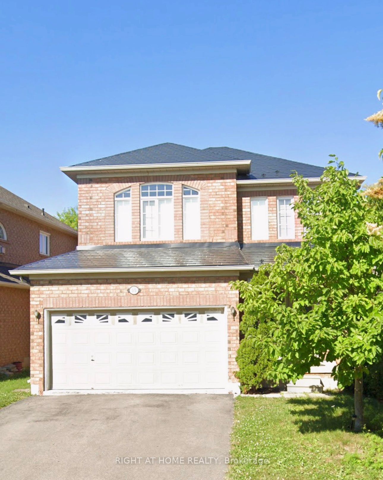35 Native Trail Main, Vaughan, ON L6A 2Z9