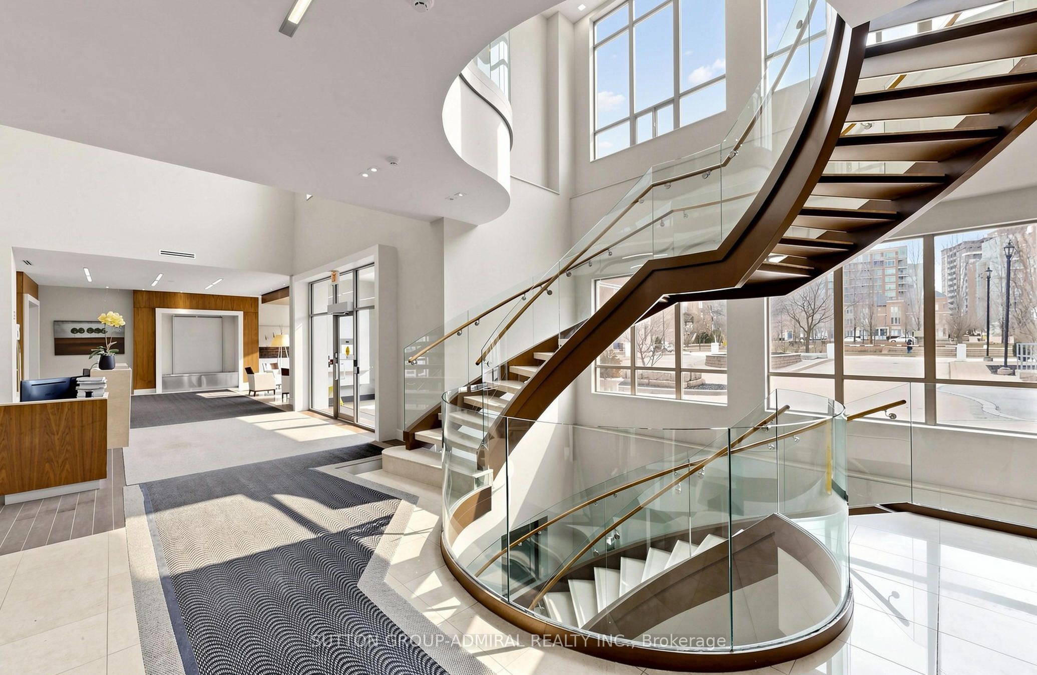 39 Galleria Parkway 210, Markham, ON L3T 0A6 photo 4
