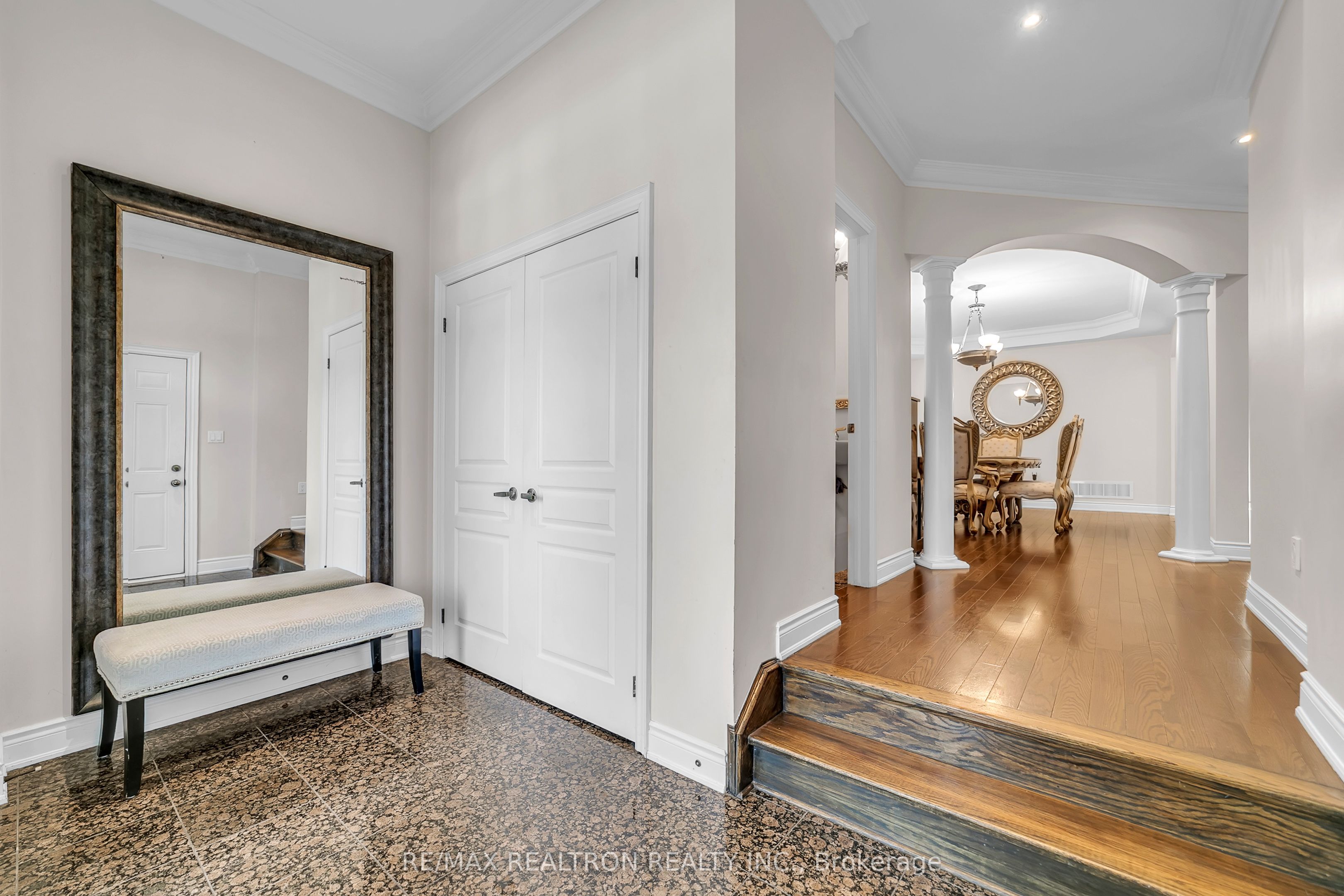 20 Rock Elm Court, Vaughan, ON L6A 4C2 photo 3