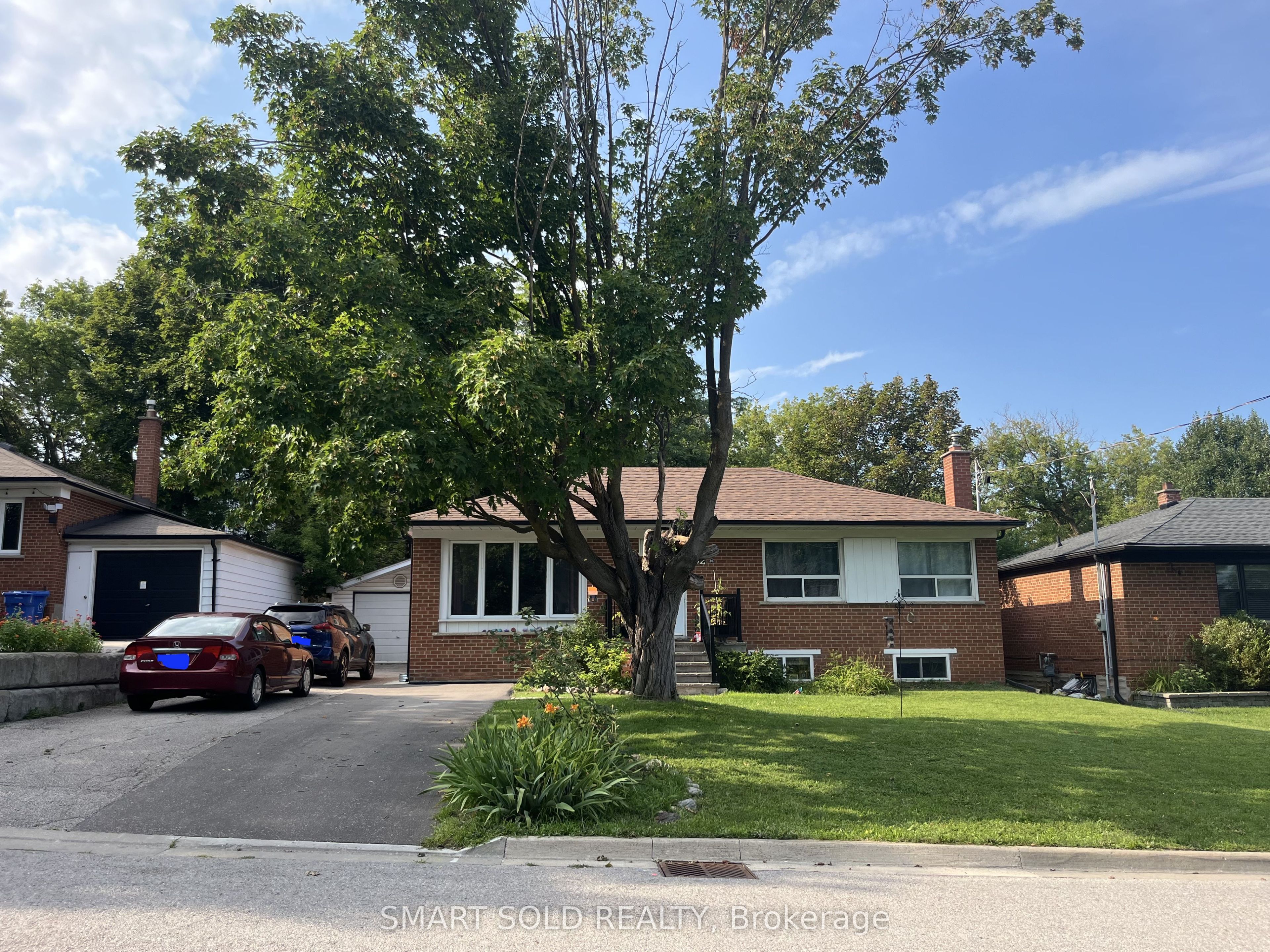 52 Monkswood Crescent Lower, Newmarket, ON L3Y 2K1 photo 5