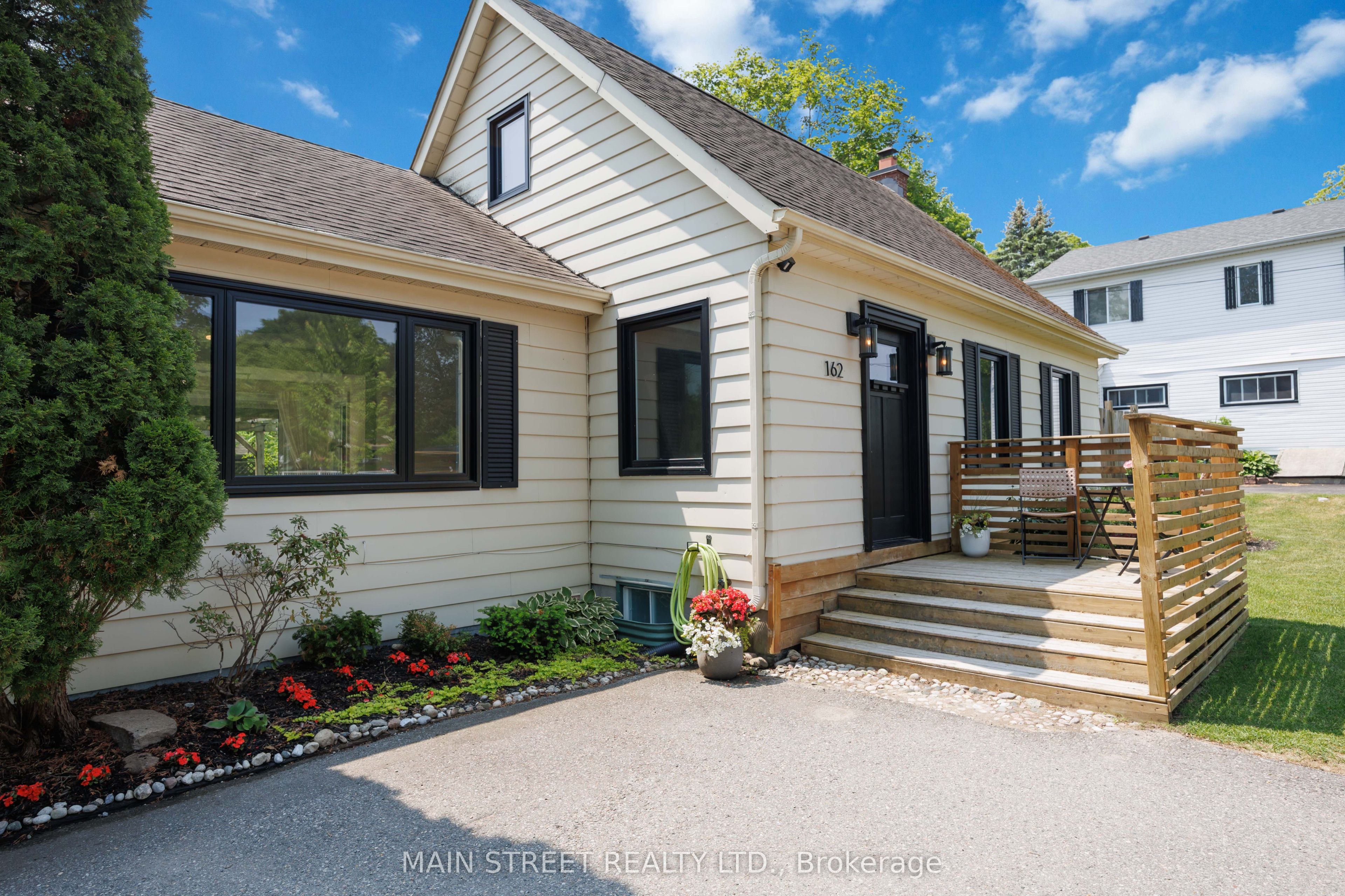 162 Maple Street, Uxbridge, ON L9P 1B2 photo 4