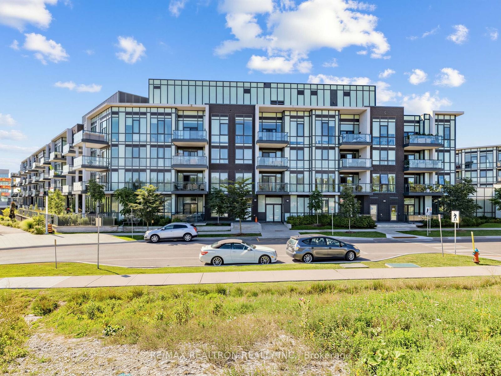 415 Sea Ray Avenue 101, Innisfil, ON L9S 0R5