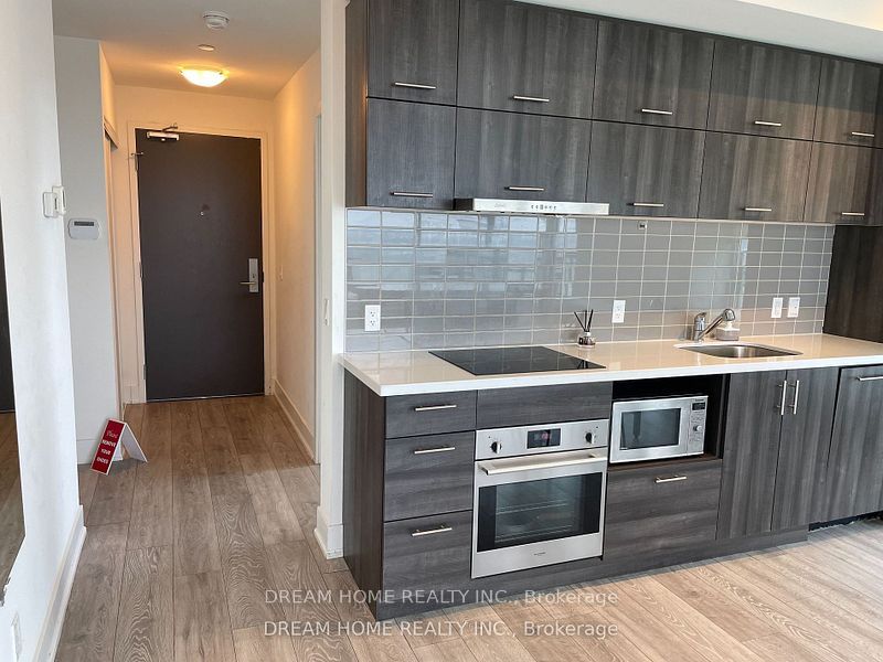 8081 Birchmount Road 1505, Markham, ON L6G 0G5 photo 2