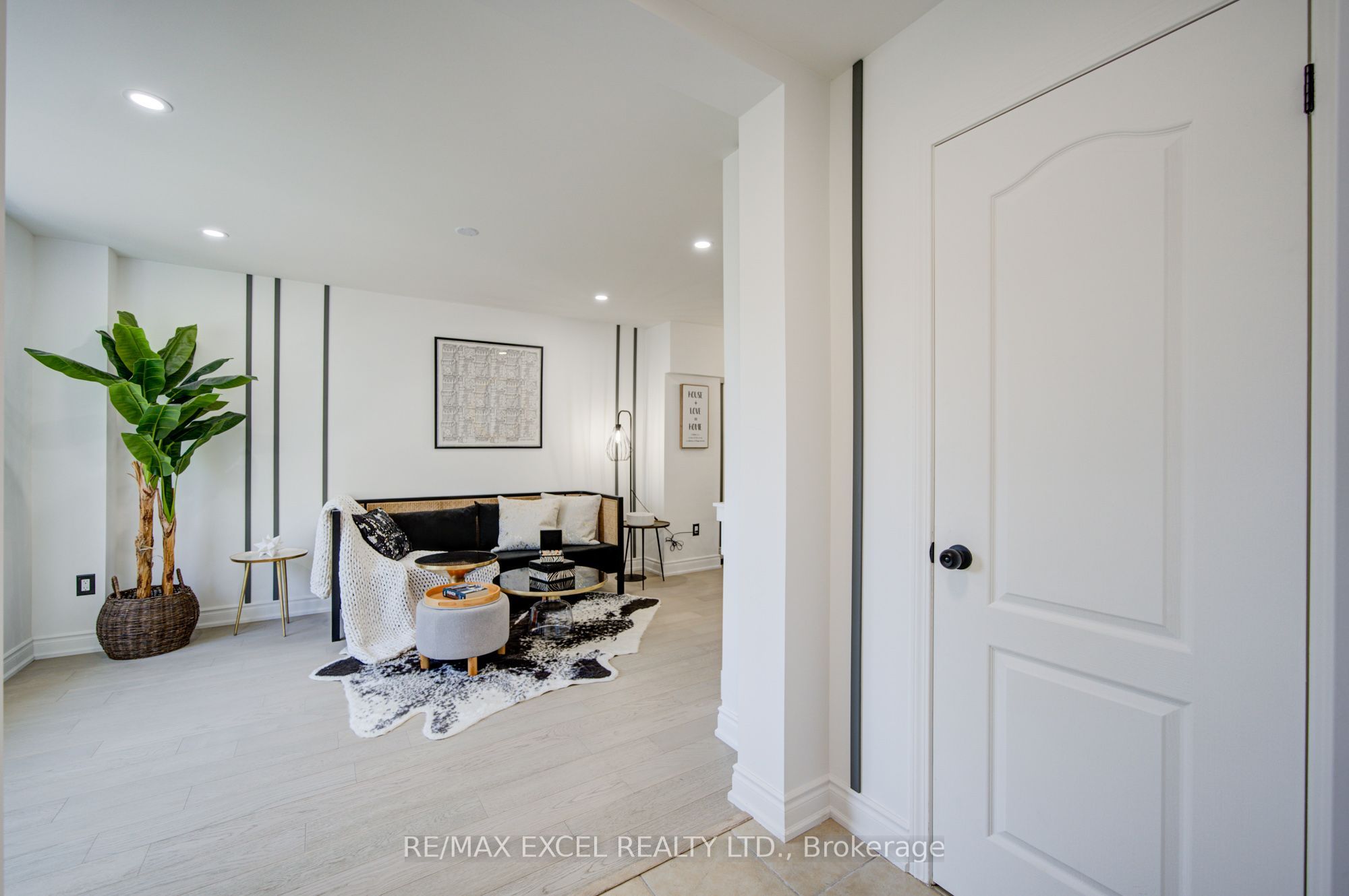 454 Bur Oak Avenue, Markham, ON L6C 3A7 photo 4