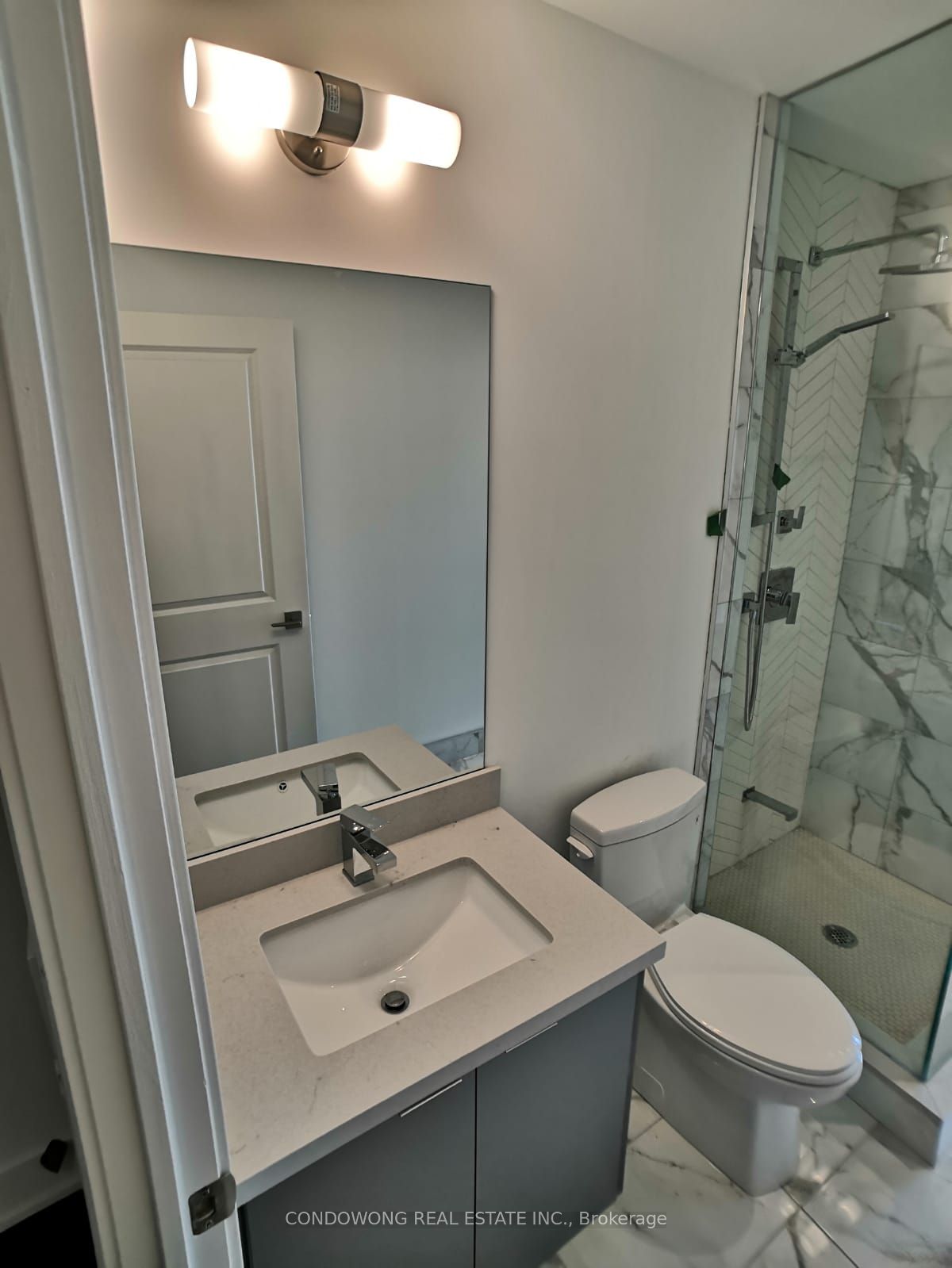 2916 Highway 7 1608, Vaughan, ON L4K 0K6 photo 5