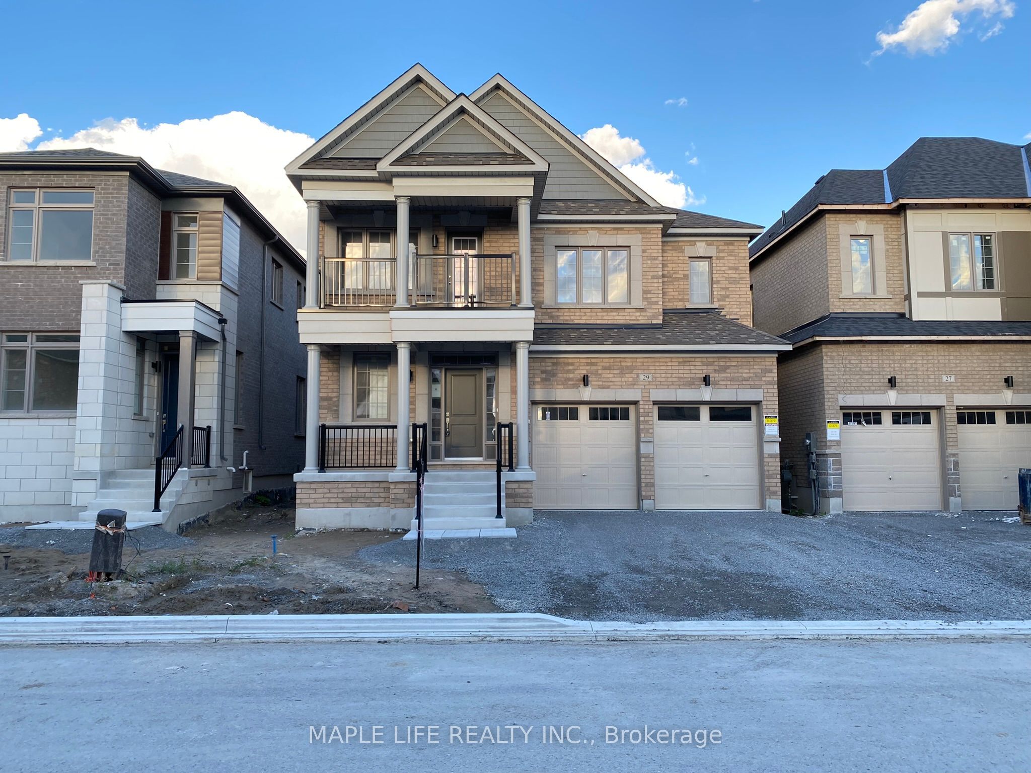 29 Marlene Johnston Drive, East Gwillimbury, ON L9N 0W7