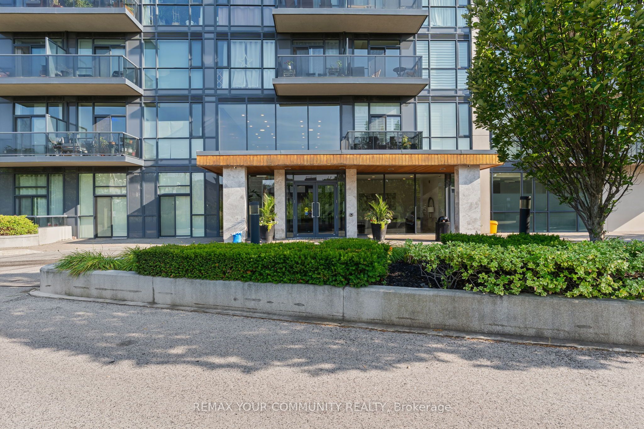 4700 Highway 7 205, Vaughan, ON L4L 0B4 photo 2