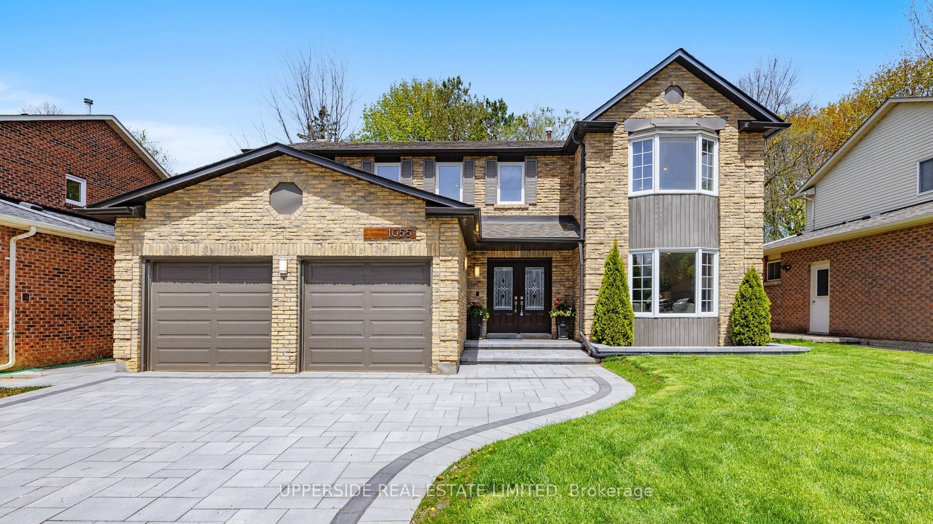 1055 Easthill Court, Newmarket, ON L3Y 5V4