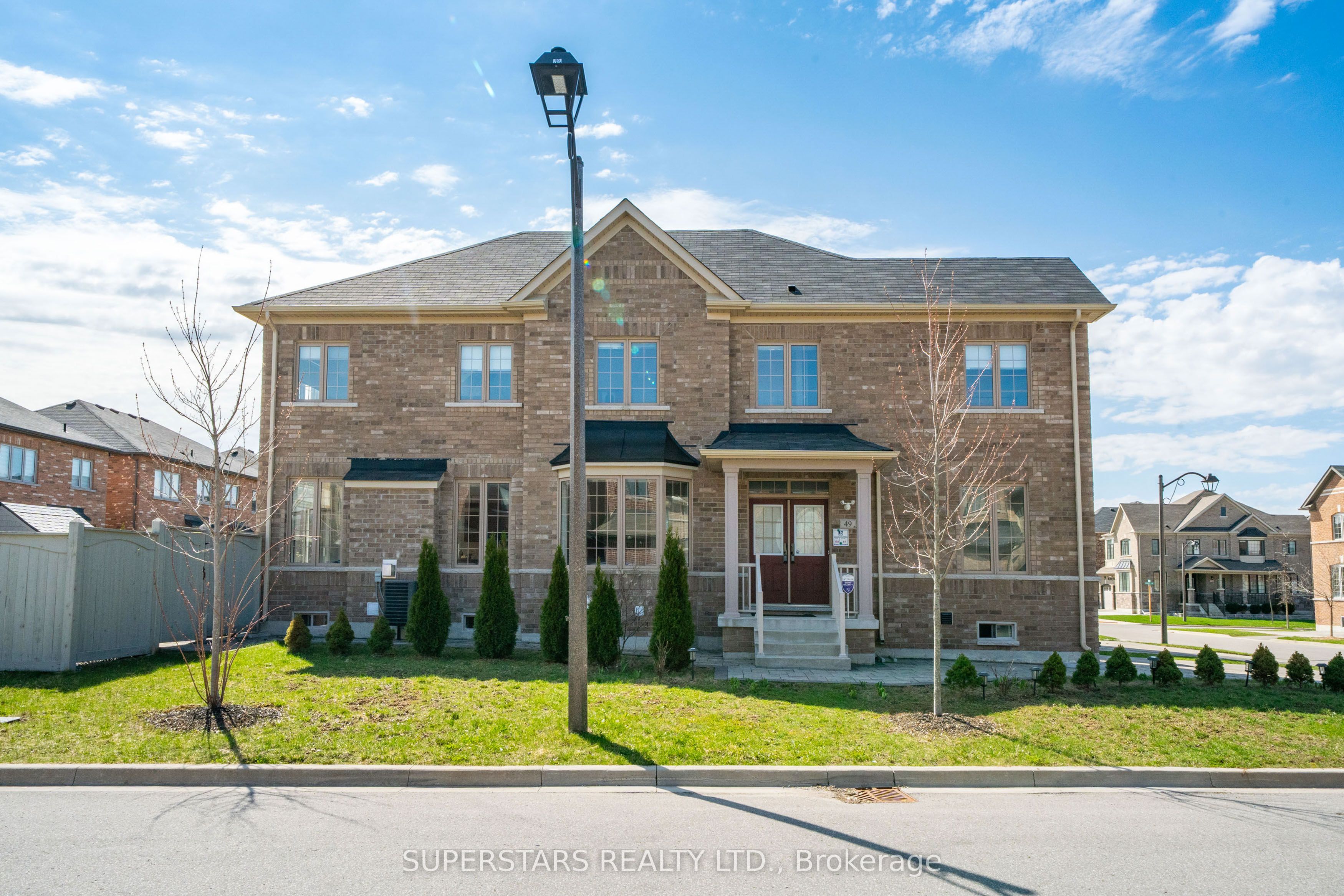 49 Birkett Way Basement, Whitchurch-Stouffville, ON L4A 4P7 photo 2