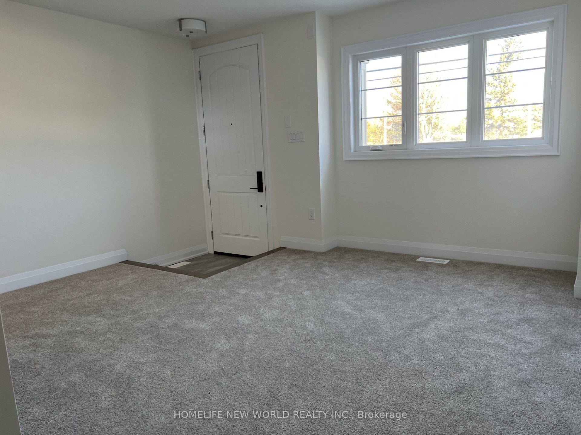 4193 Major Mackenzie Drive, Markham, ON L6C 3L5 photo 2