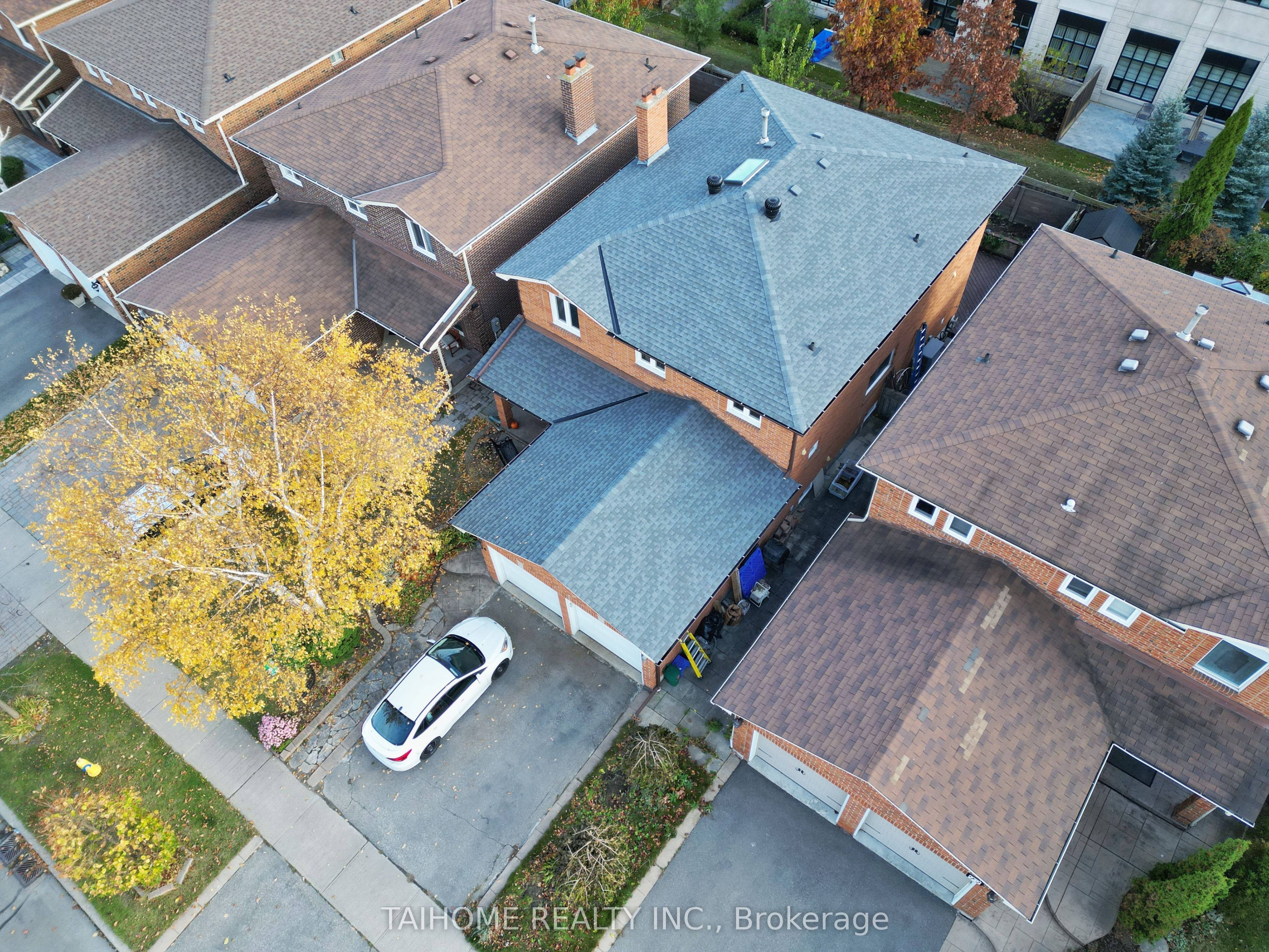 96 Lamar Street, Vaughan, ON L6A 1A7 photo 3