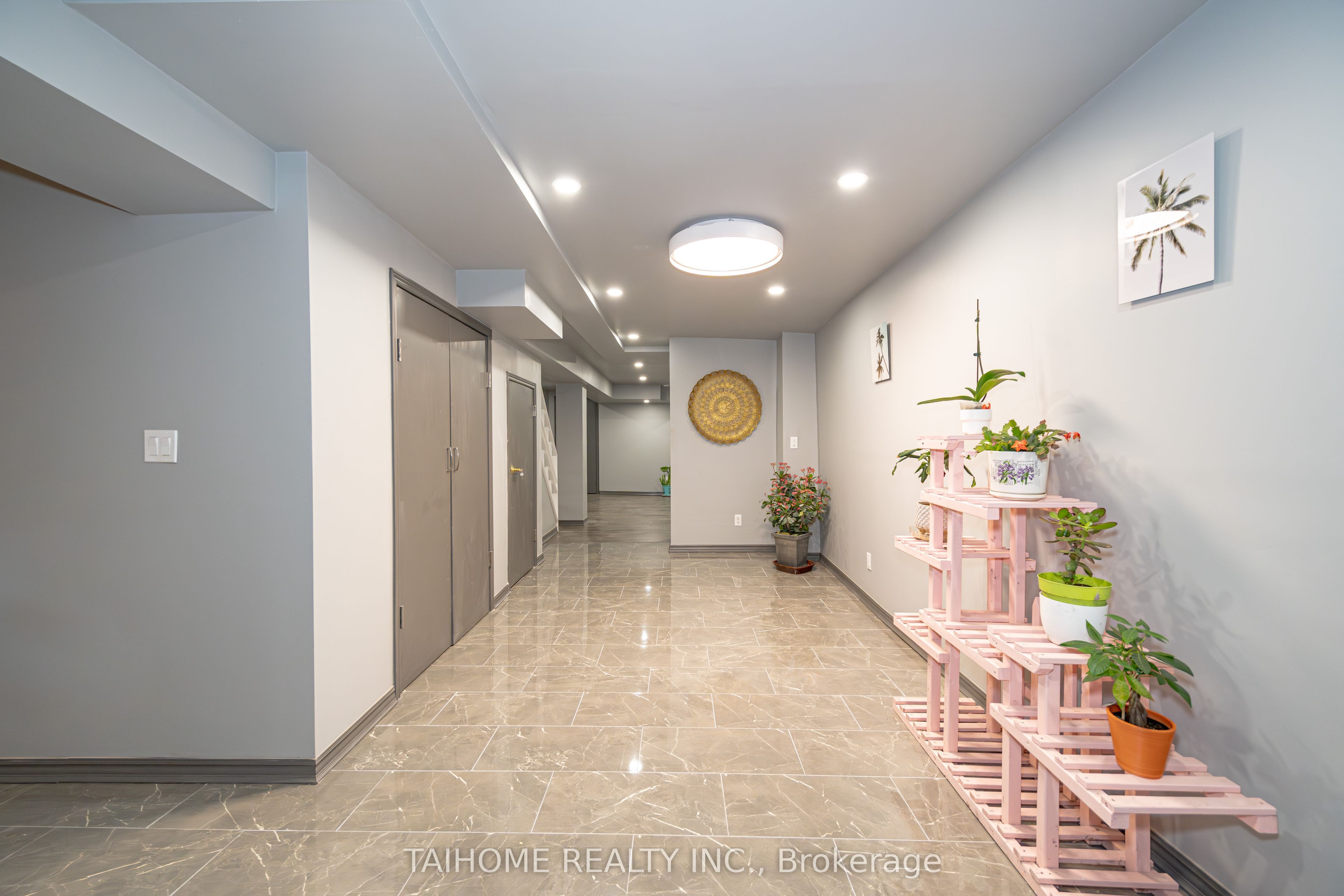 96 Lamar Street, Vaughan, ON L6A 1A7 photo 5