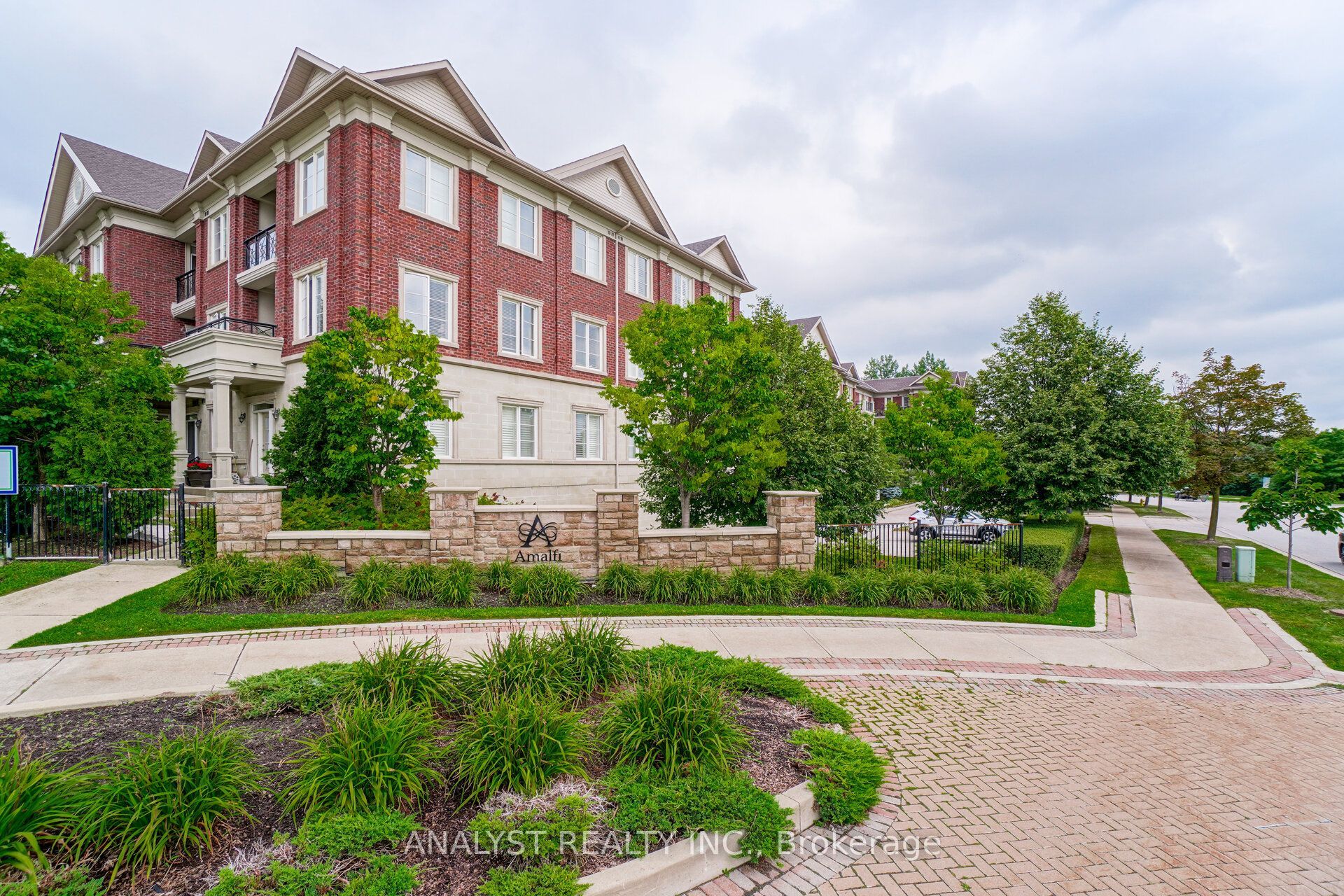 9519 Keele Street 221, Vaughan, ON L6A 4A2