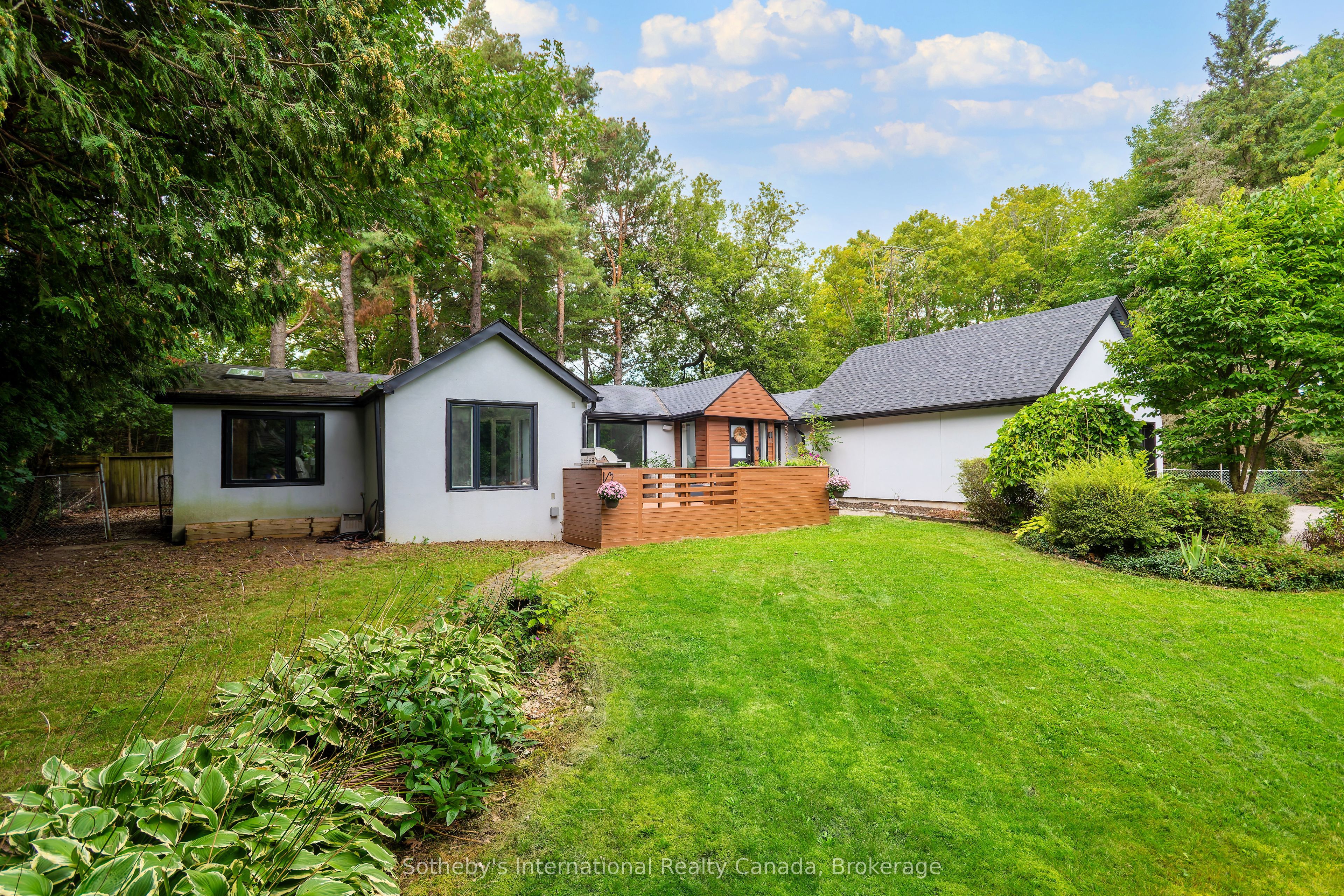 38 Hilltop Boulevard, Whitchurch-Stouffville, ON L0H 1G0 photo 5