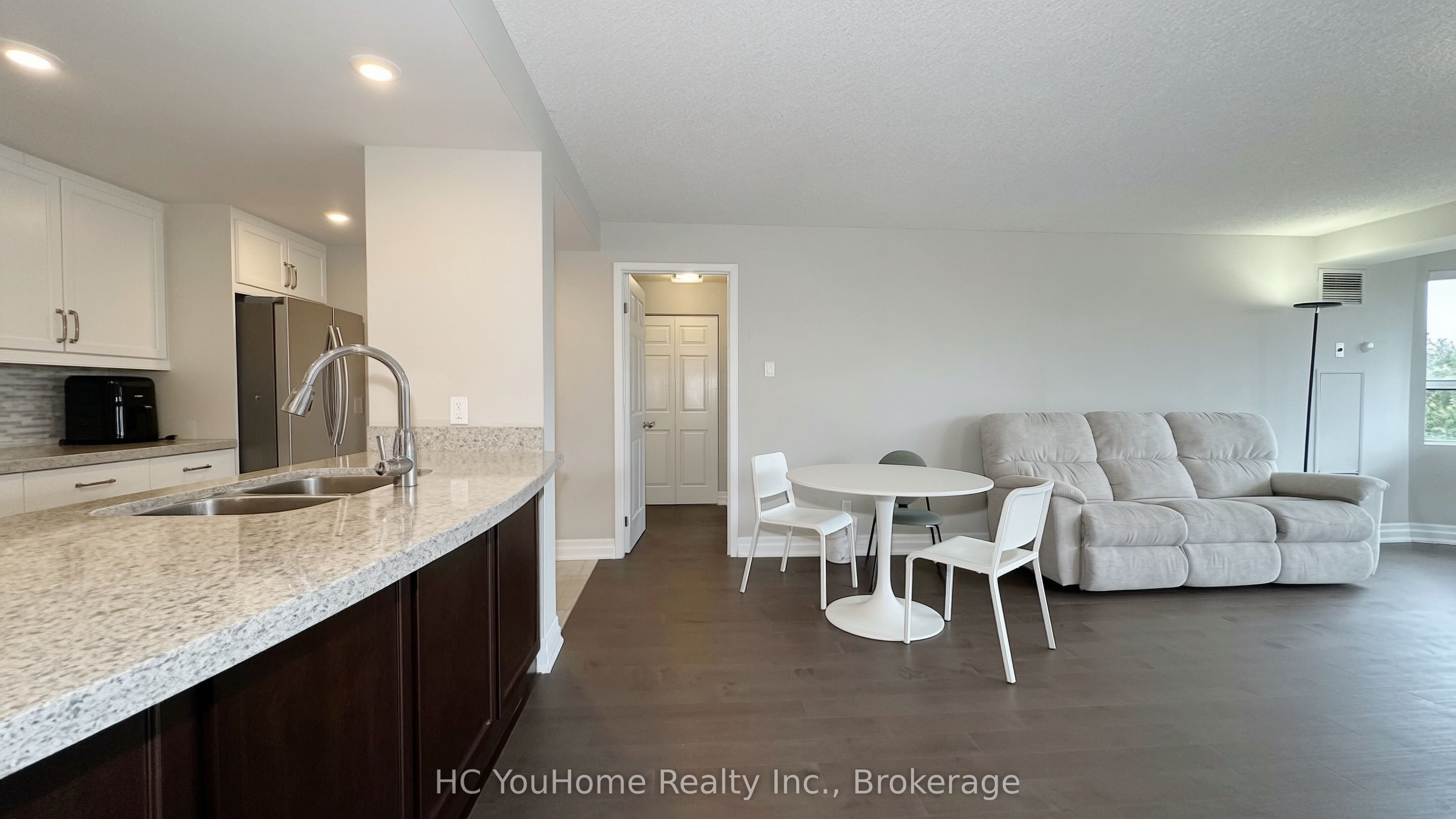 2 Raymerville Drive 411, Markham, ON L3P 7N7 photo 3