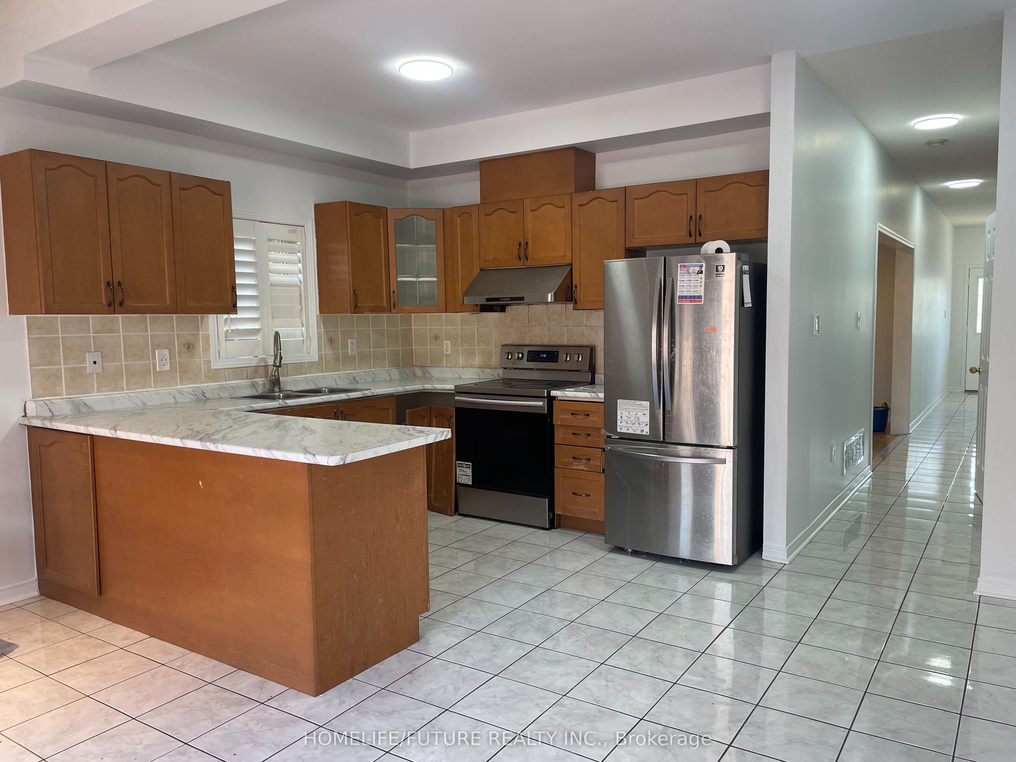 78 Jack Monkman Crescent Main & 2nd, Markham, ON L3S 0A4