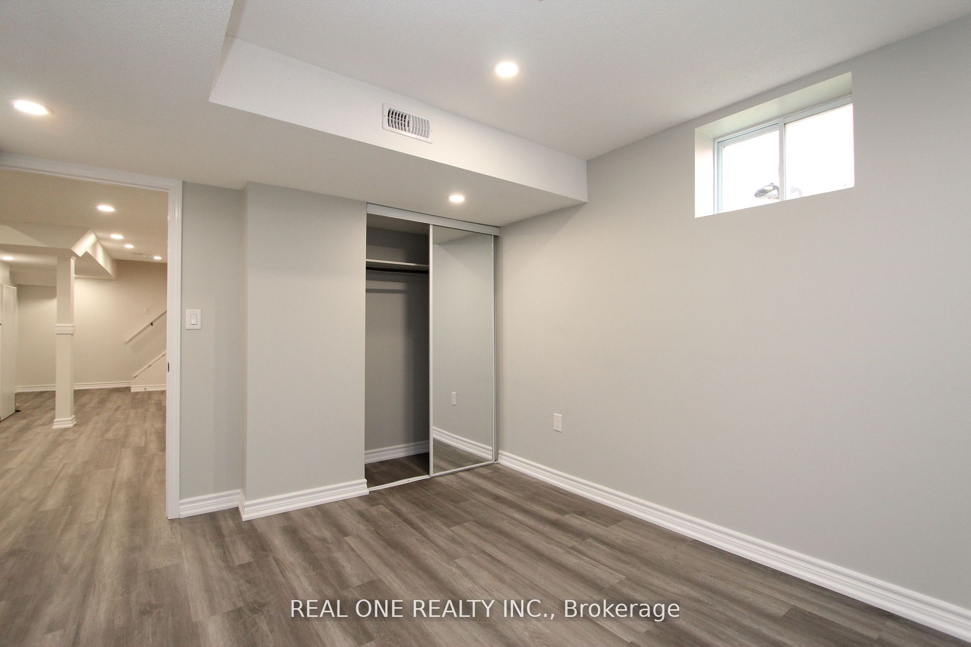 63 Whistler Court Basement unit only, Markham, ON L3R 4S9 photo 5