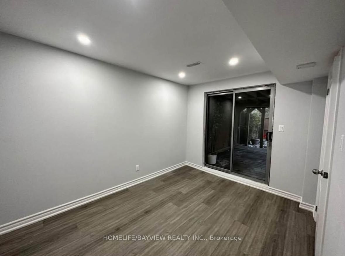 613 Osler Court, Newmarket, ON L3X 2P5 photo 5