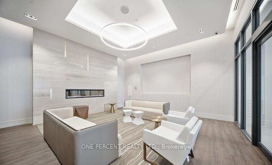 9000 Jane Street E 13, Vaughan, ON L4K 0M6 photo 4